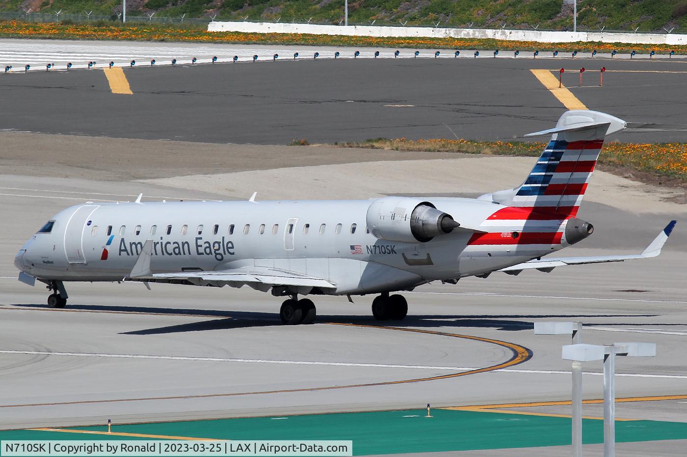 N710SK, 2004 Bombardier CRJ-700 (CL-600-2C10) Regional Jet C/N 10170, at lax