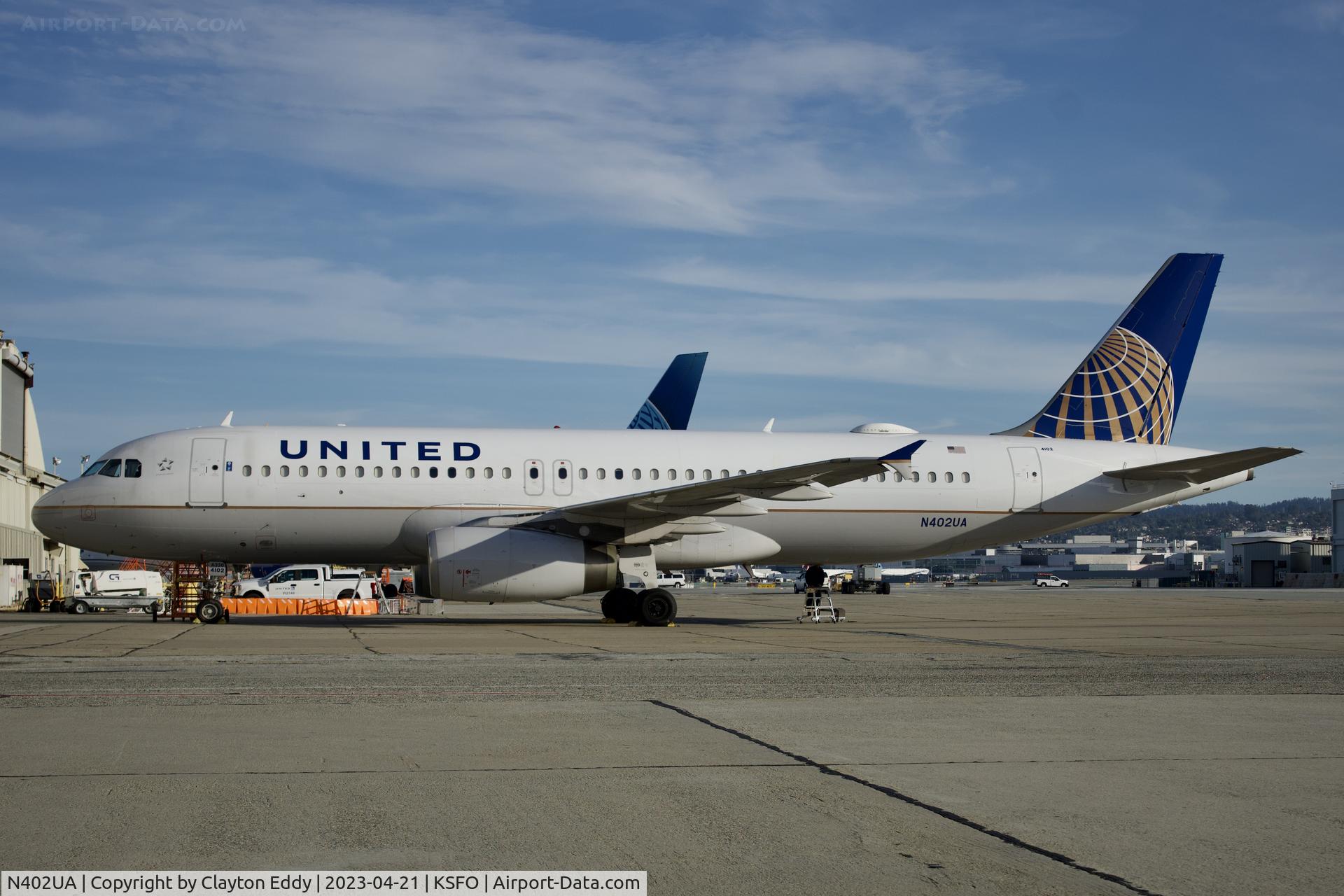 N402UA, 1993 Airbus A320-232 C/N 439, SFO 2023.