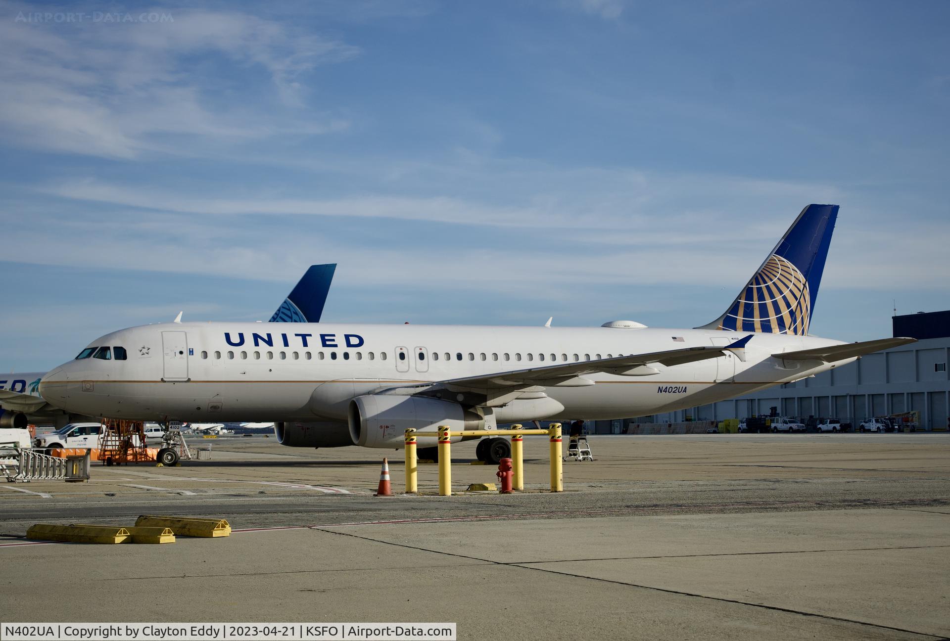 N402UA, 1993 Airbus A320-232 C/N 439, SFO 2023.