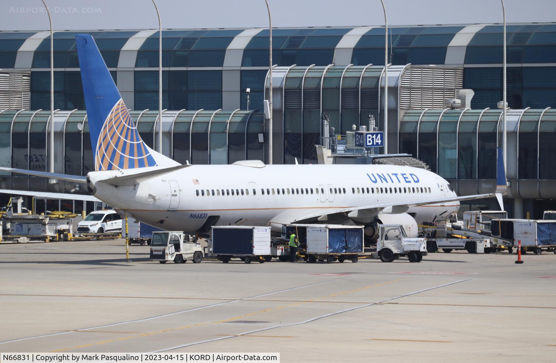 N66831, 2014 Boeing 737-924/ER C/N 44562, Boeing 737-924/ER