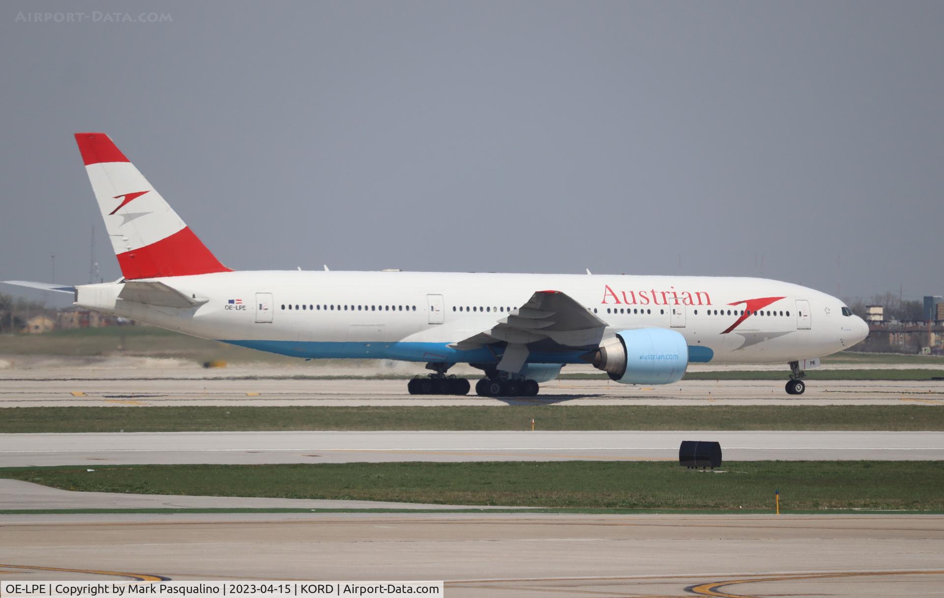 OE-LPE, 1998 Boeing 777-2Q8/ER C/N 27607, Boeing 777-2Q8/ER