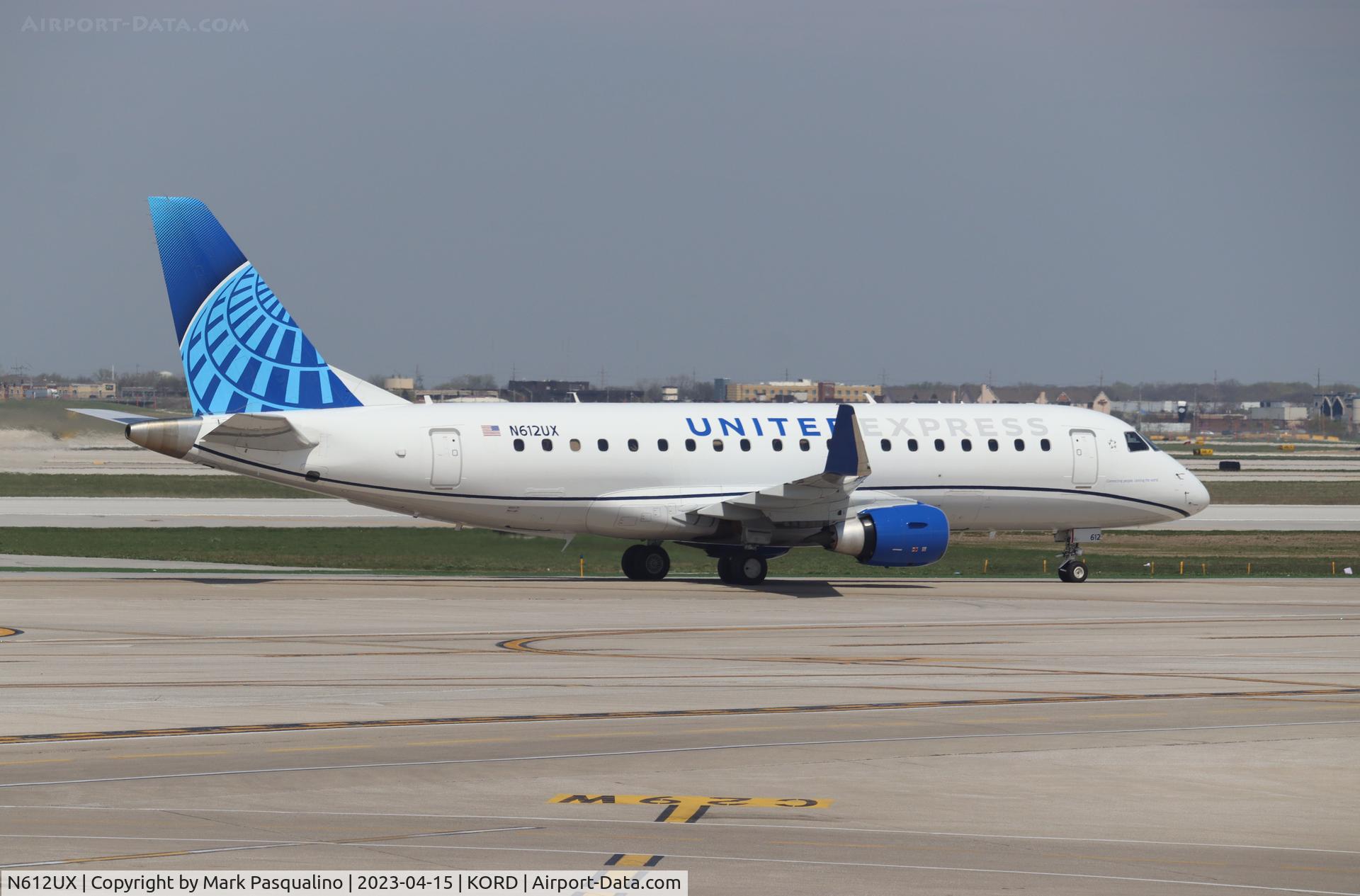 N612UX, 2019 Embraer 175LR (ERJ-170-200LR) C/N 17000813, ERJ-170-200LR