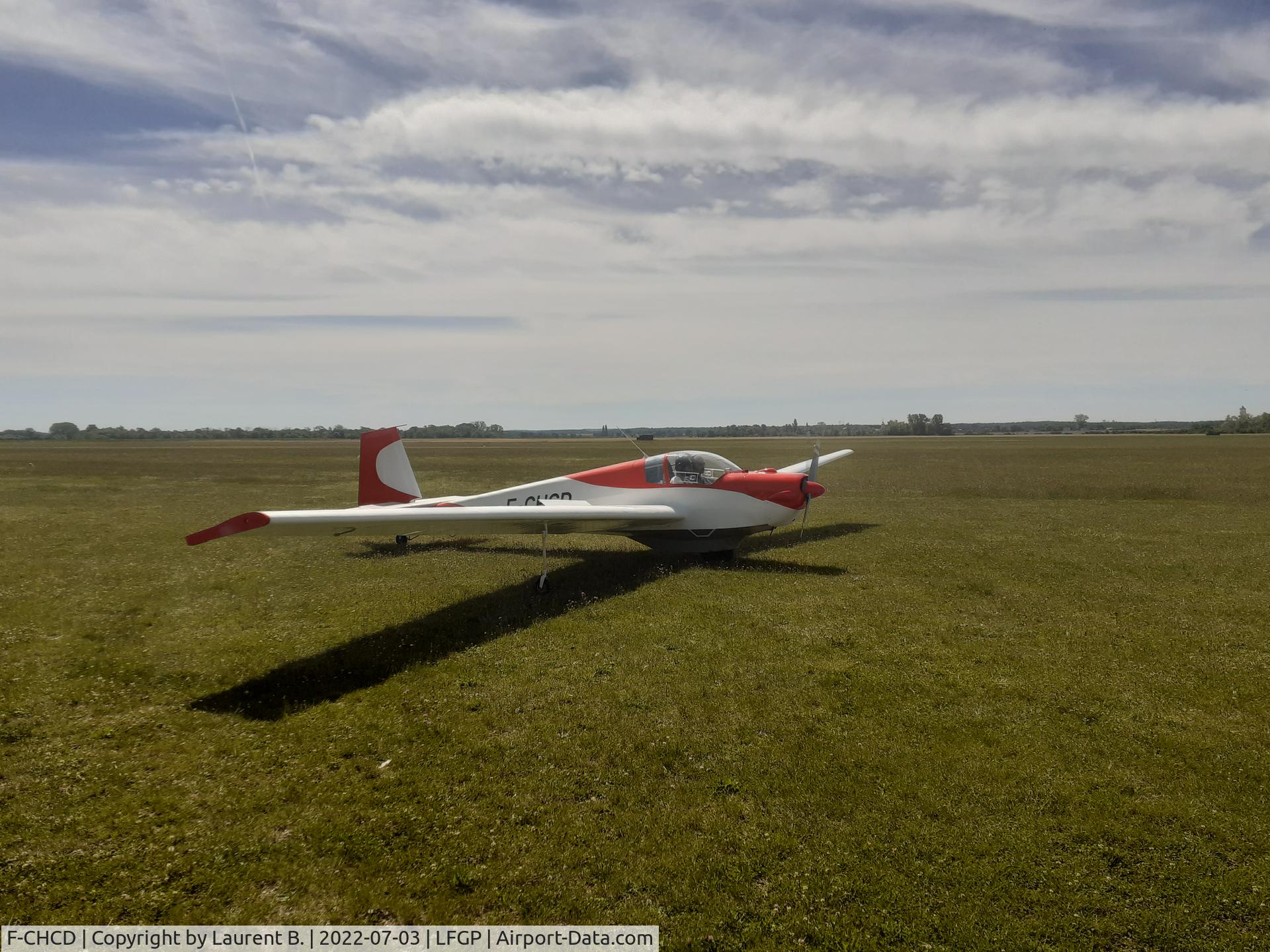 F-CHCD, Scheibe SF-25D Falke C/N 4825D, Sf25D in Saint-Florentin Chéu Airport
