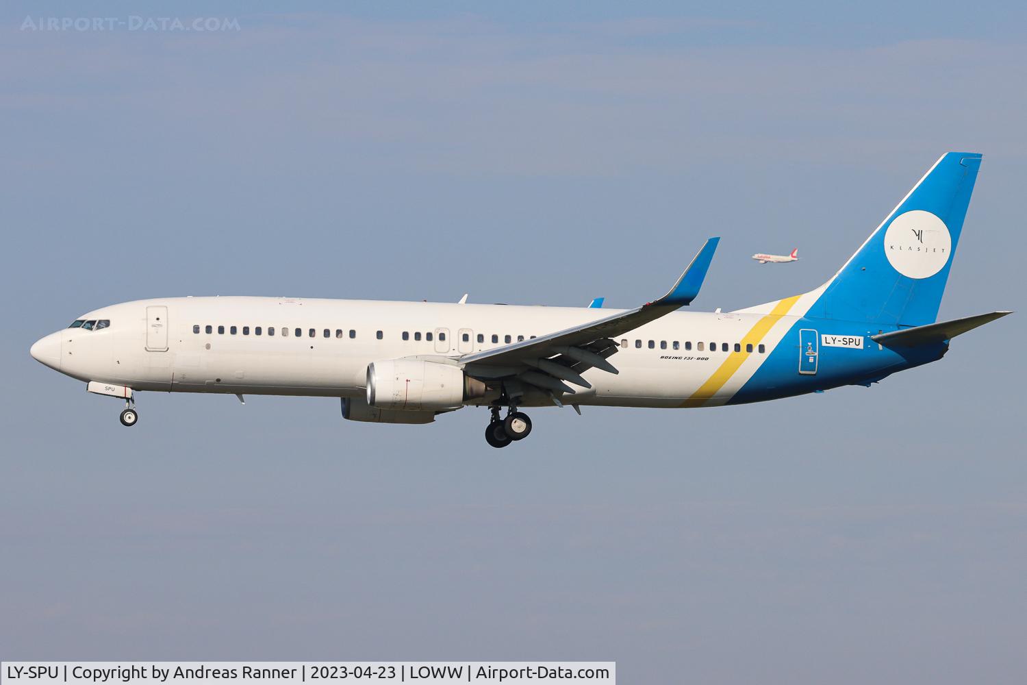 LY-SPU, 2001 Boeing 737-8Q8 C/N 30628, KlasJet Boeing 737
