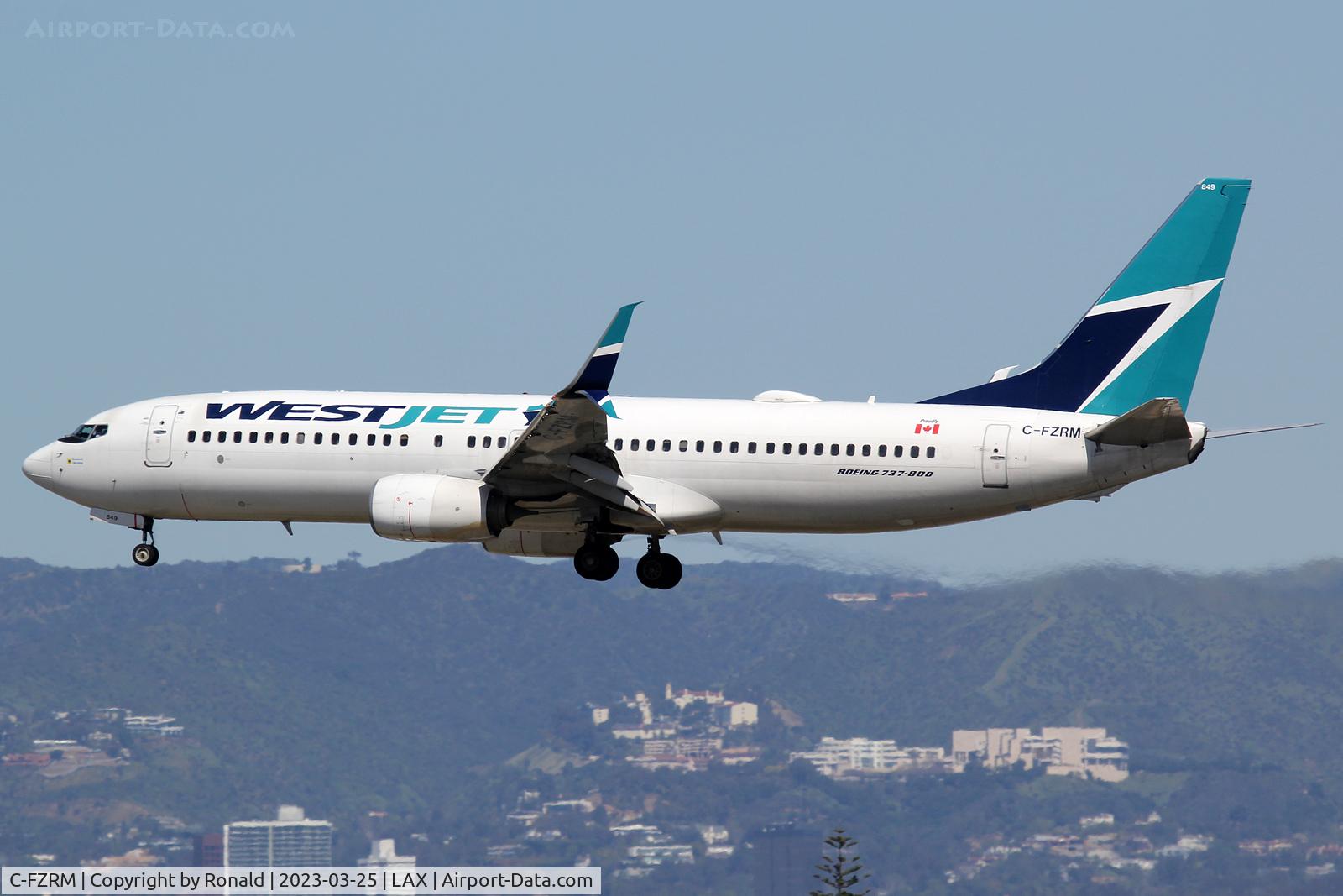 C-FZRM, 2016 Boeing 737-8CT C/N 40840, at lax