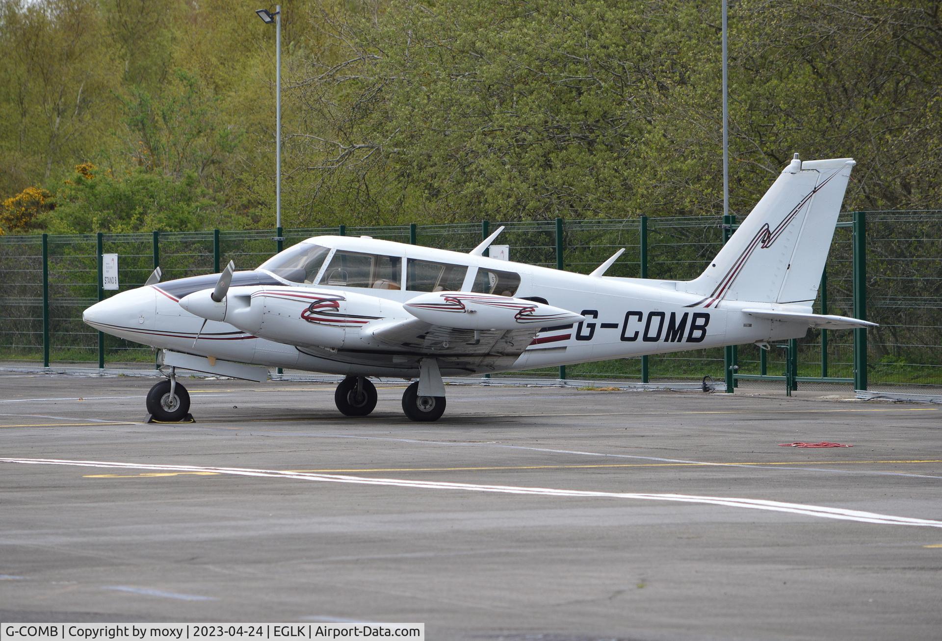 G-COMB, 1966 Piper PA-30-160 Twin Comanche Twin Comanche C/N 30-1362, Piper PA-30-160 Twin Comanche at Blackbushe.