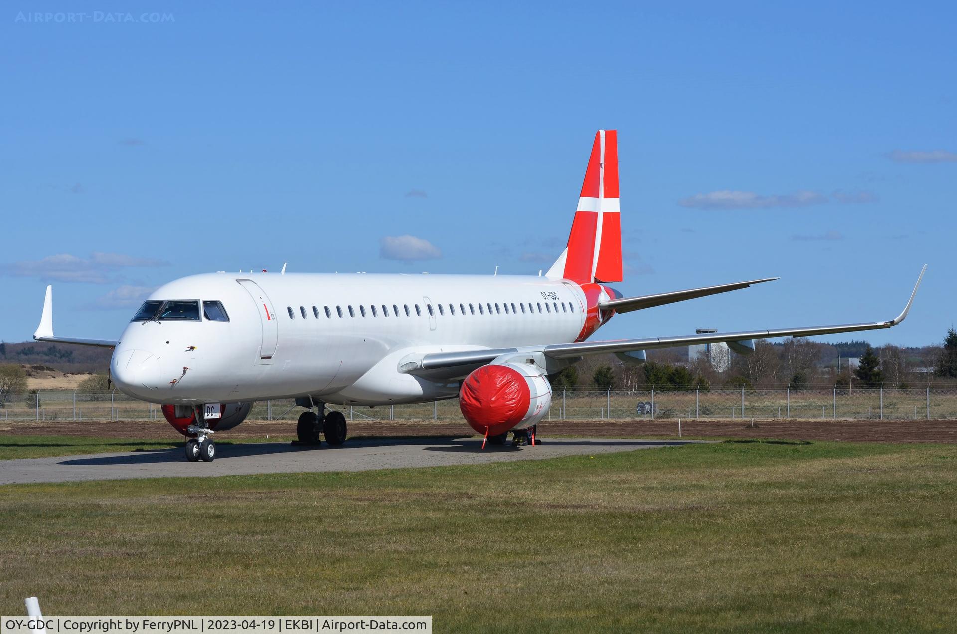 OY-GDC, 2008 Embraer 195LR (ERJ-190-200LR) C/N 19000204, Former Great Dane Airlines ERJ190 stored in Billund
