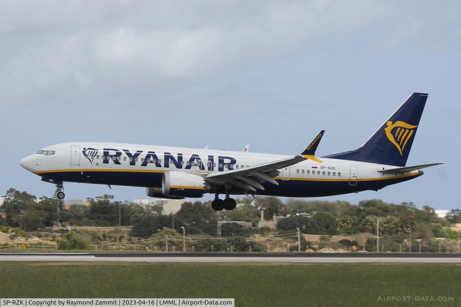 SP-RZK, 2021 Boeing 737-8-200 MAX C/N 62304, B737-8 MAX SP-RZK Ryanair Sun