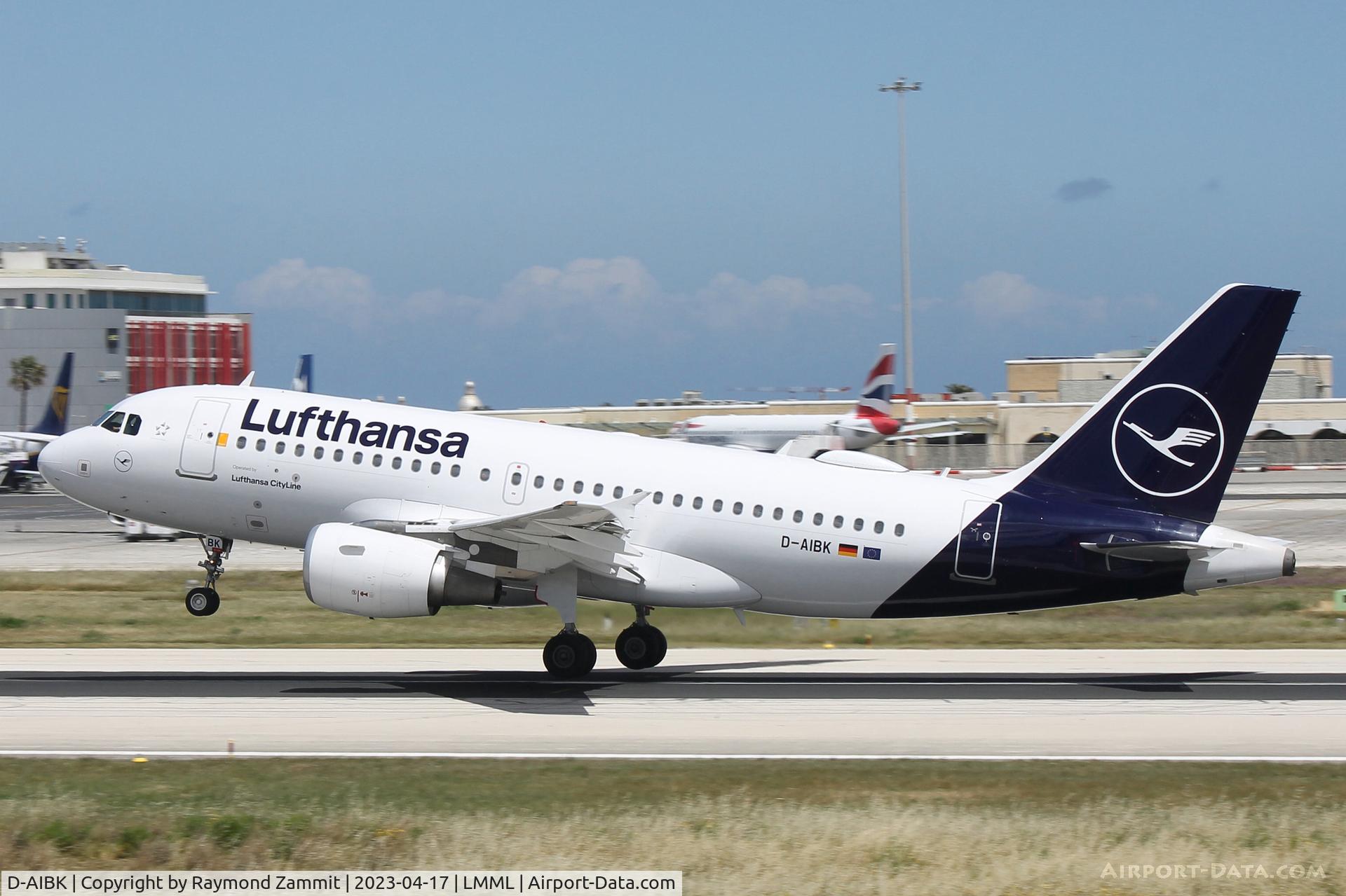 D-AIBK, 2004 Airbus A319-112 C/N 2131, A319 D-AIBK Lufthansa