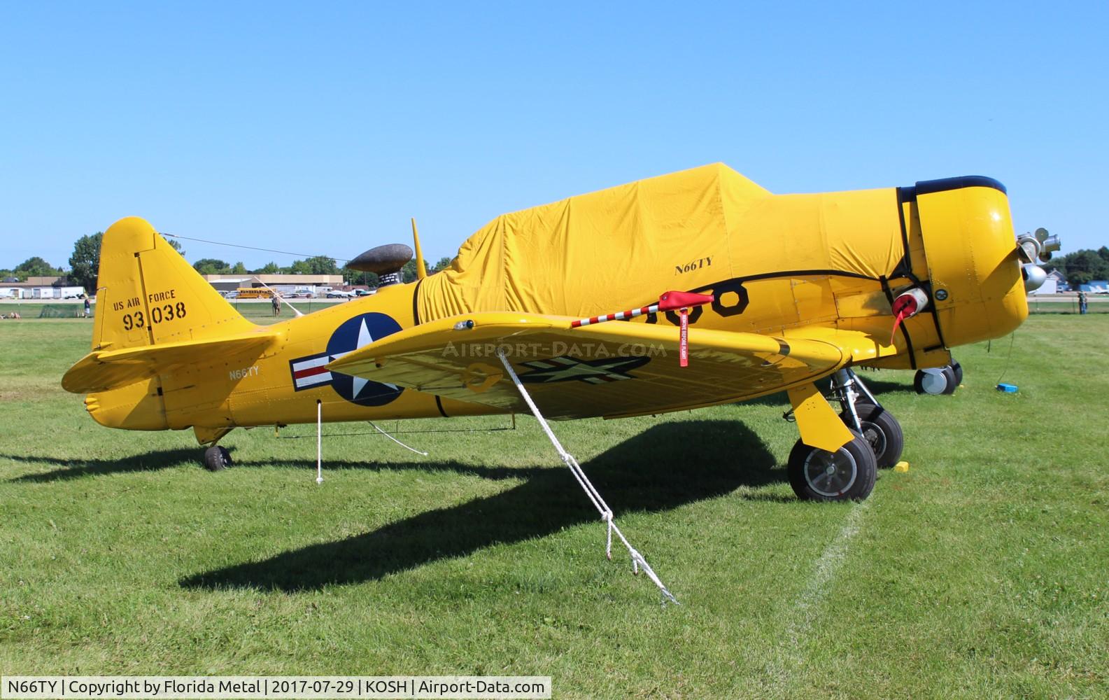 N66TY, North American T-6G Texan C/N 168-142, Oshkosh 2017 zx
