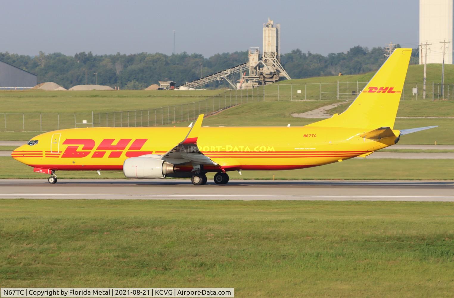 N67TC, 2005 Boeing 737-8FH C/N 29668, DHL 737-800F zx