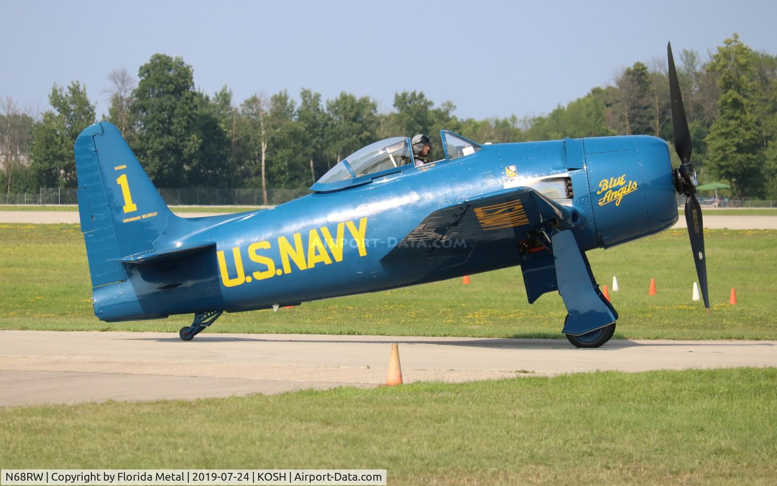 N68RW, 1947 Grumman F8F-2 (G58) Bearcat C/N D.1162, Oshkosh 2019 zx