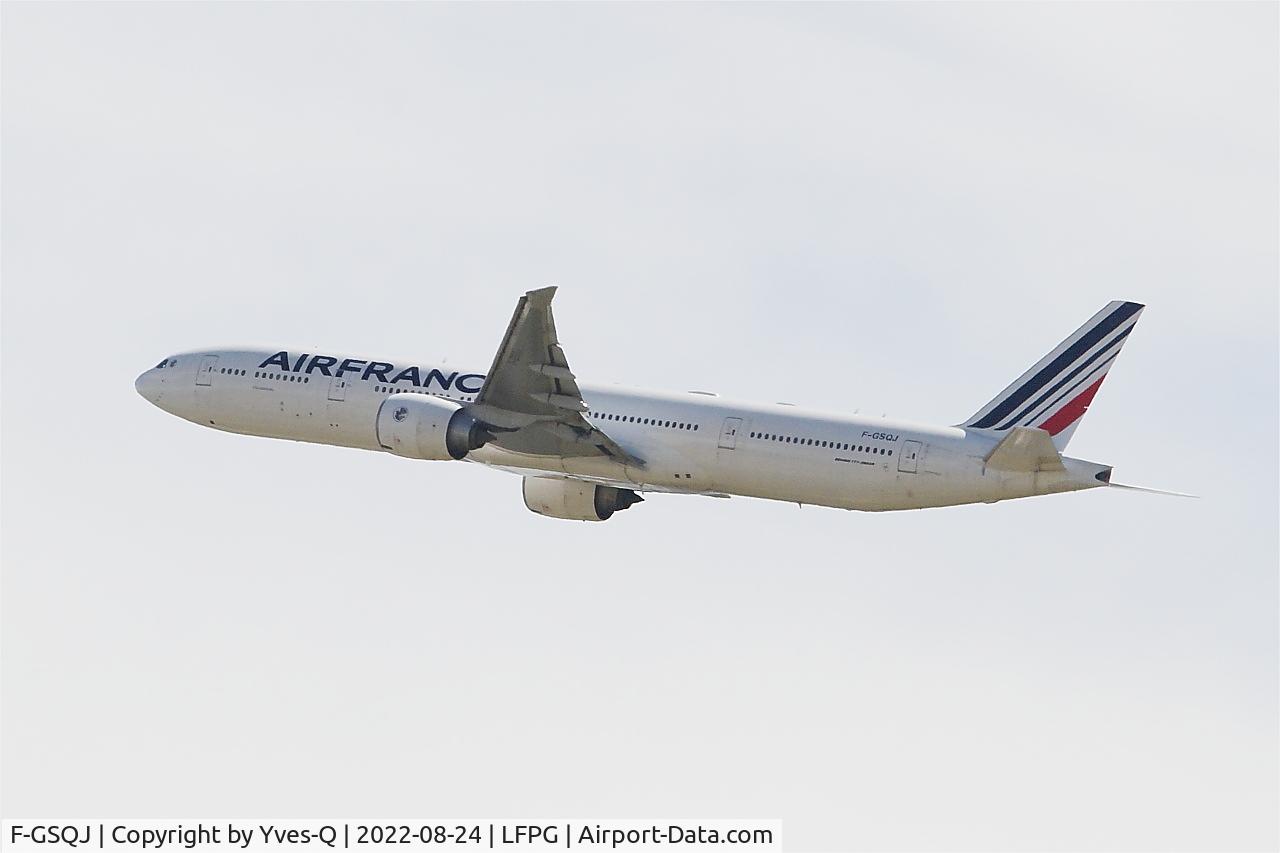 F-GSQJ, 2005 Boeing 777-328/ER C/N 32852, Boeing 777-328ER, Climbing from rwy 08L, Roissy Charles De Gaulle airport (LFPG-CDG)