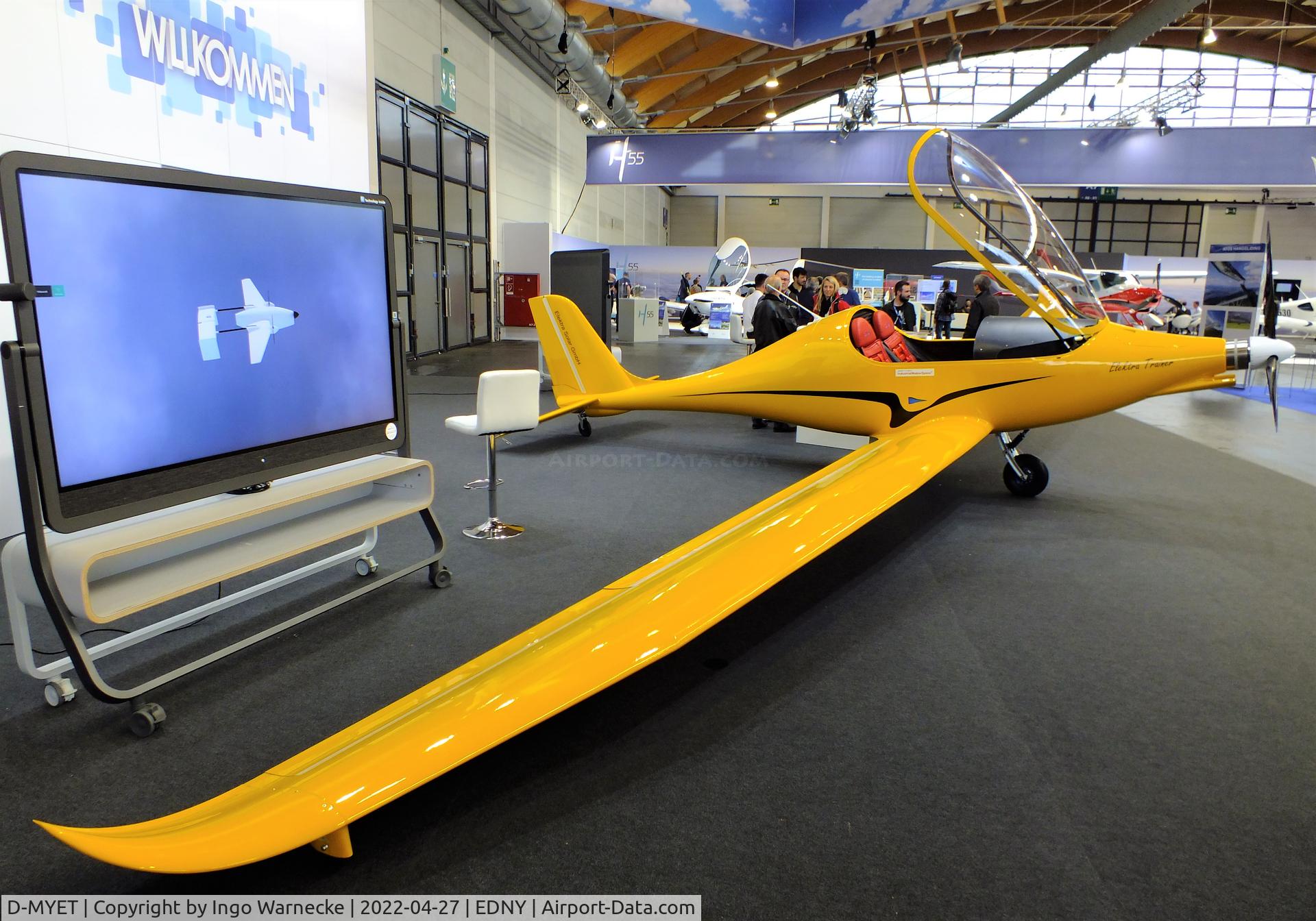 D-MYET, 2022 Elektra Solar Elektra Trainer C/N 001, Elektra Solar Elektra Trainer prototype (here displayed without registration) at the AERO 2022, Friedrichshafen