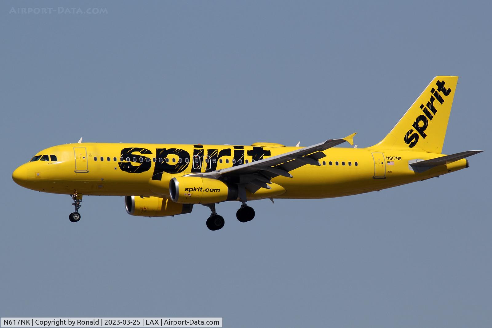 N617NK, 2012 Airbus A320-232 C/N 5387, at lax