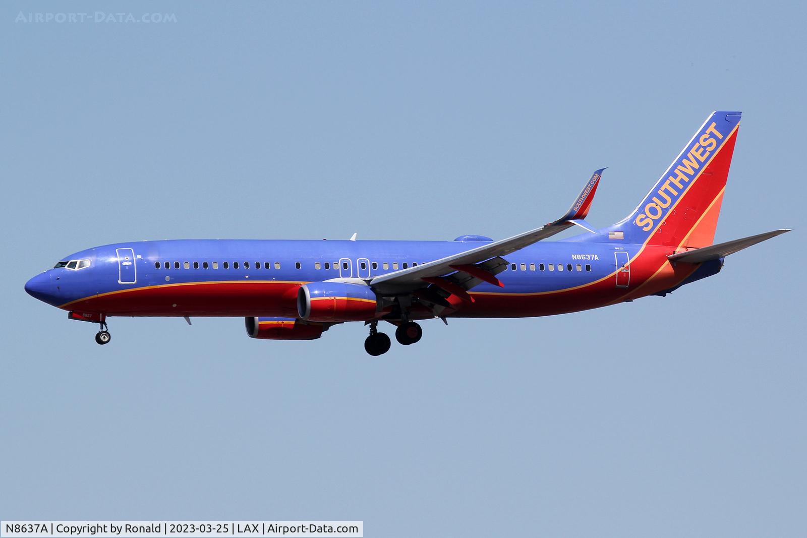 N8637A, 2014 Boeing 737-8H4 C/N 42523, at lax