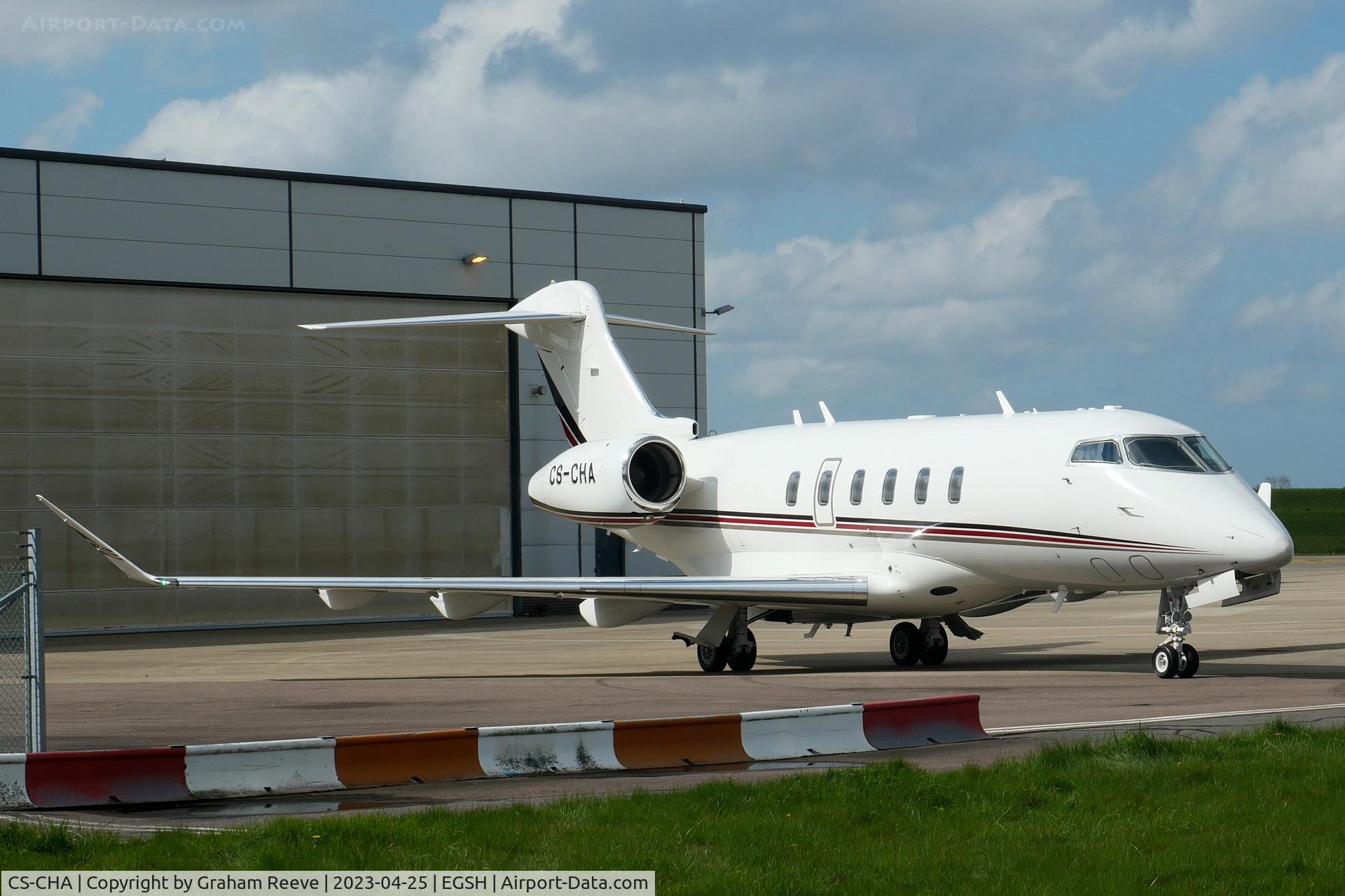 CS-CHA, 2014 Bombardier Challenger 350 (BD-100-1A10) C/N 20544, Just landed at Norwich.