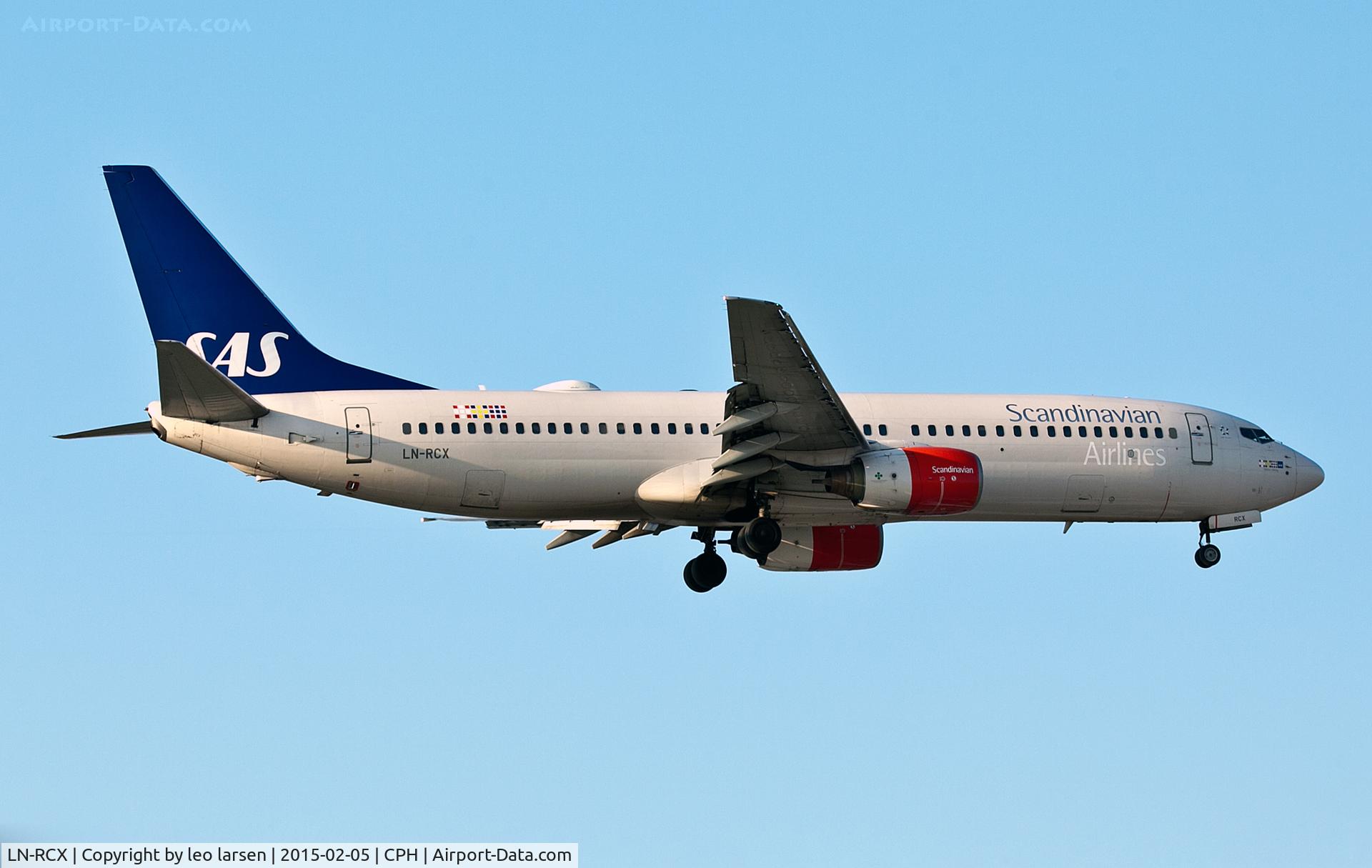 LN-RCX, 2000 Boeing 737-883 C/N 30196, Copenhagen 5.2.2015
