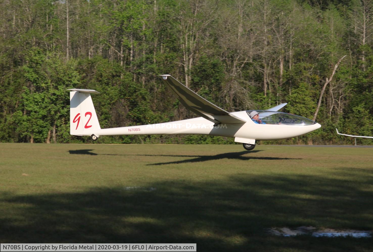 N70BS, 1985 Glaser-Dirks DG-400 C/N 4-146, DG-400 zx