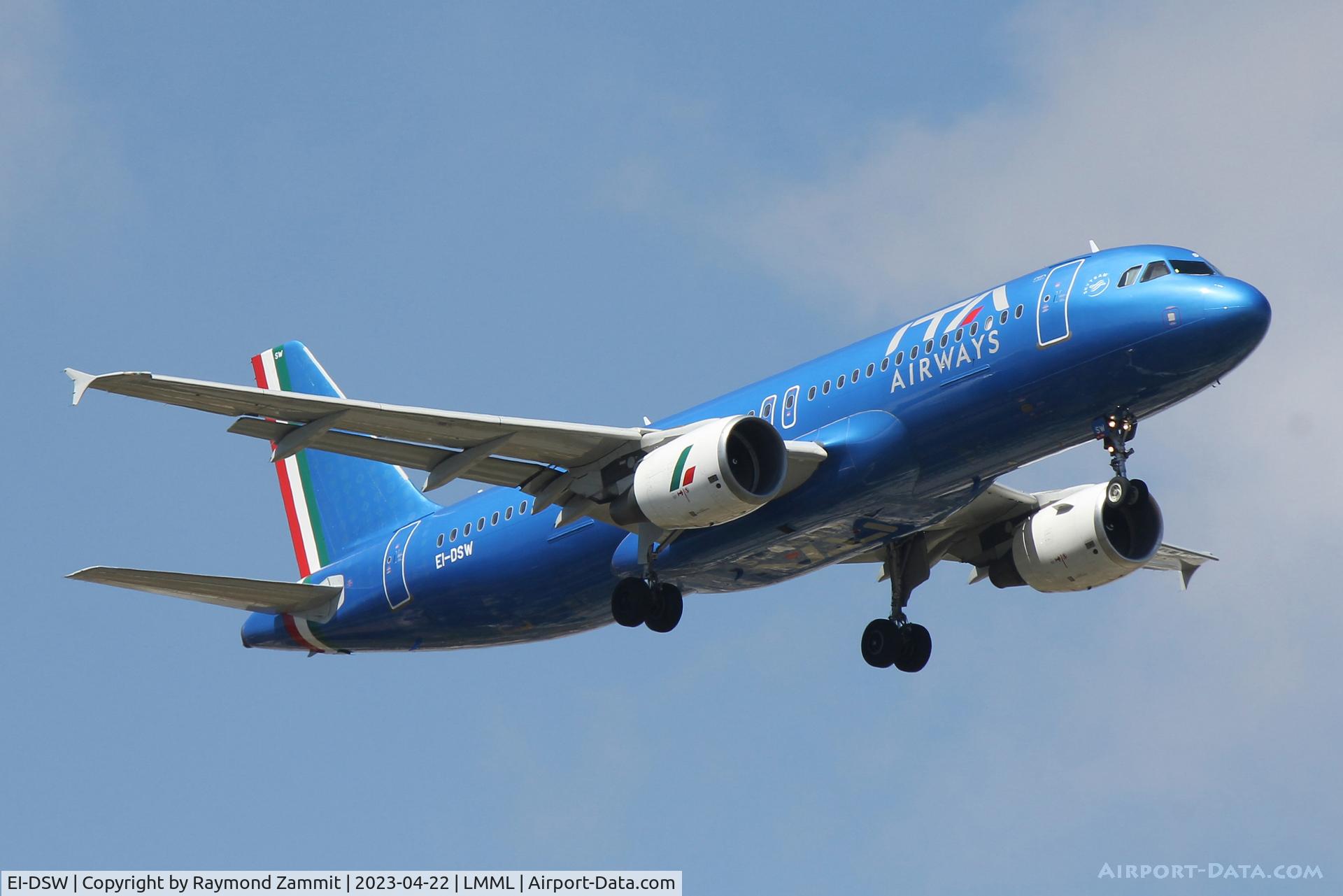 EI-DSW, 2008 Airbus A320-216 C/N 3609, A320 EI-DSW ITA