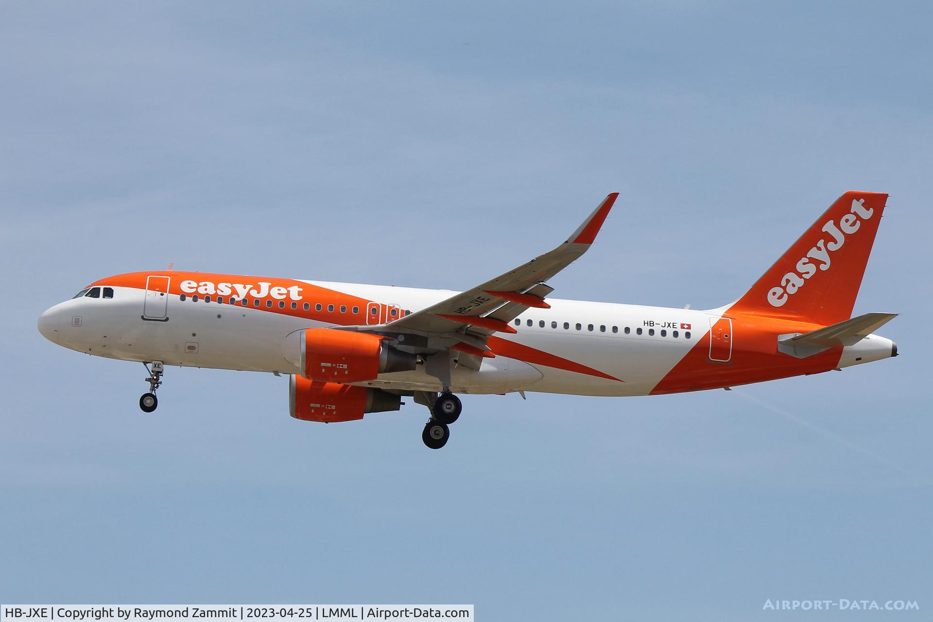 HB-JXE, 2013 Airbus A320-214 C/N 5785, A320 HB-JXE Easyjet Switzerland