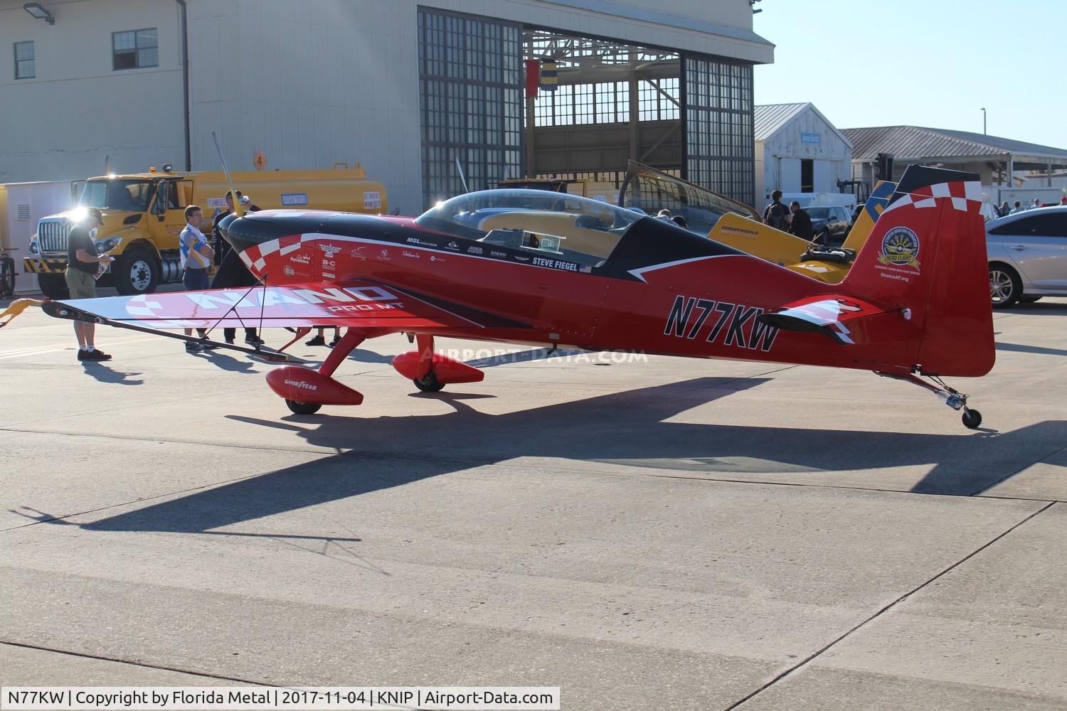 N77KW, 1997 Extra EA-300/L C/N 053, Extra 300 zx