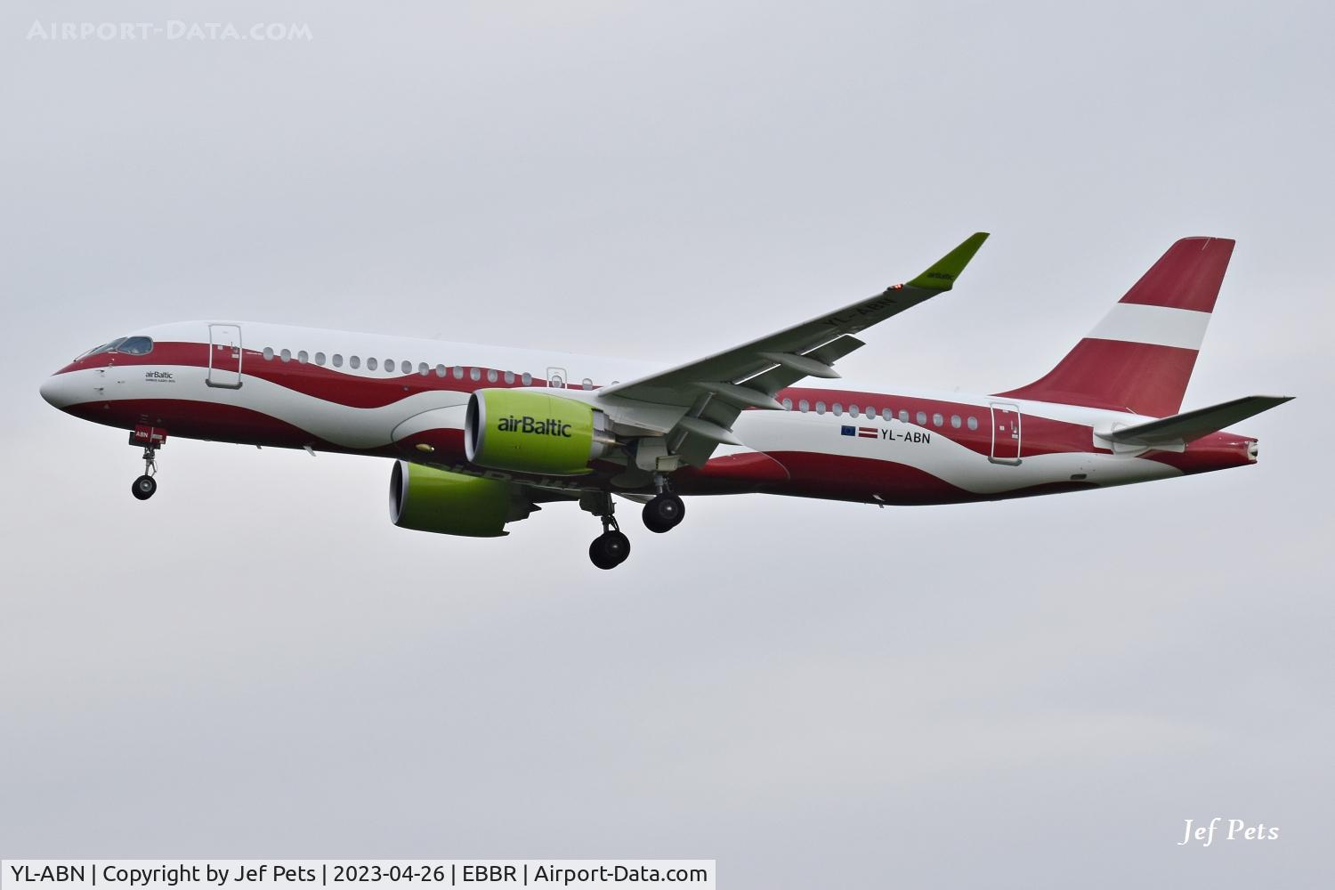 YL-ABN, 2023 Airbus A220-371 C/N 55215, Landing at Brussels Airport.