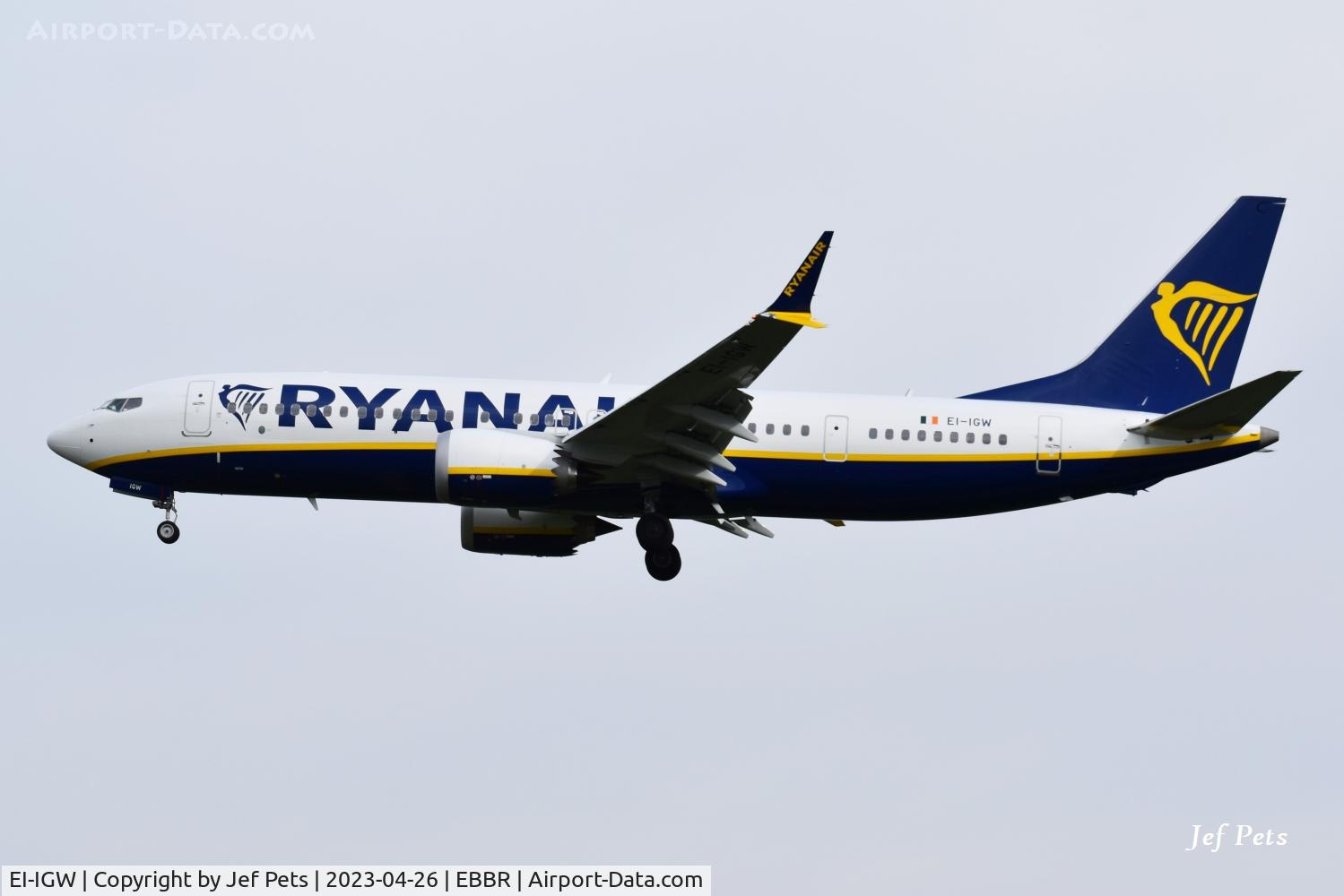 EI-IGW, 2023 Boeing 737-8 200 C/N 67079, Landing at Brussels Airport.