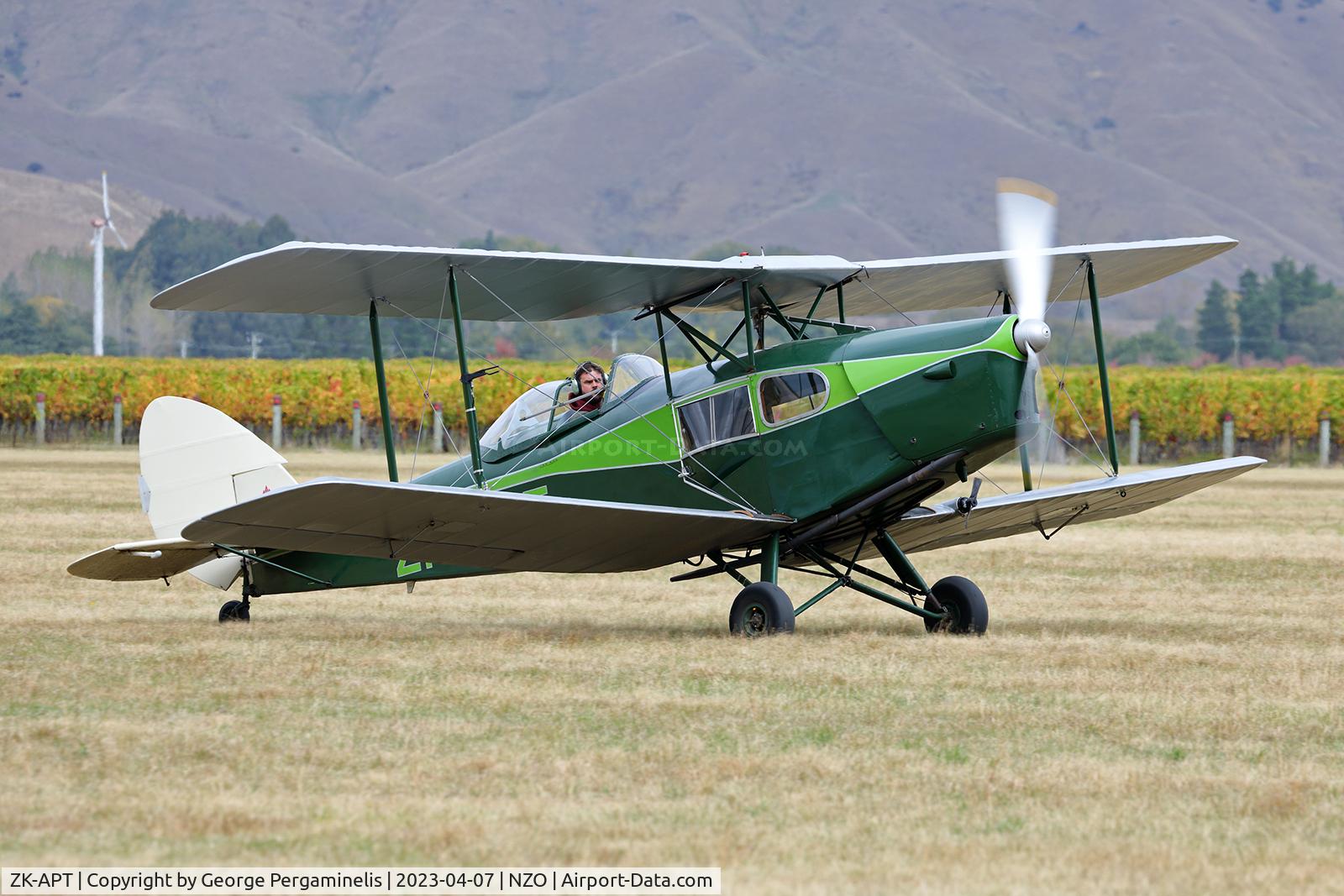 ZK-APT, 1947 De Havilland DH.83 Fox Moth C/N FM48, Classic Fighters Airshow 2023.