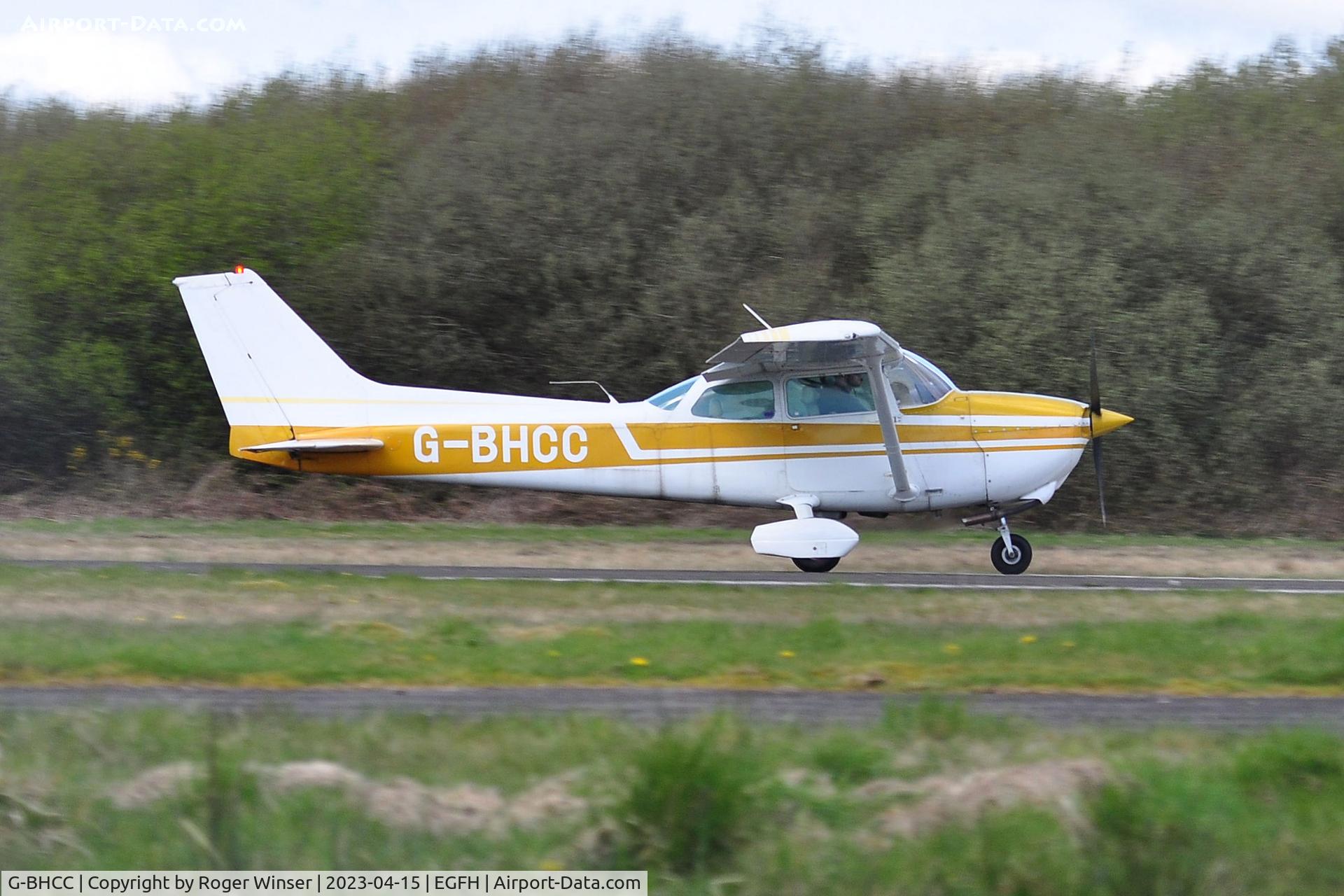 G-BHCC, 1976 Cessna 172M C/N 172-66711, Visiting aircraft departing Runway 04.