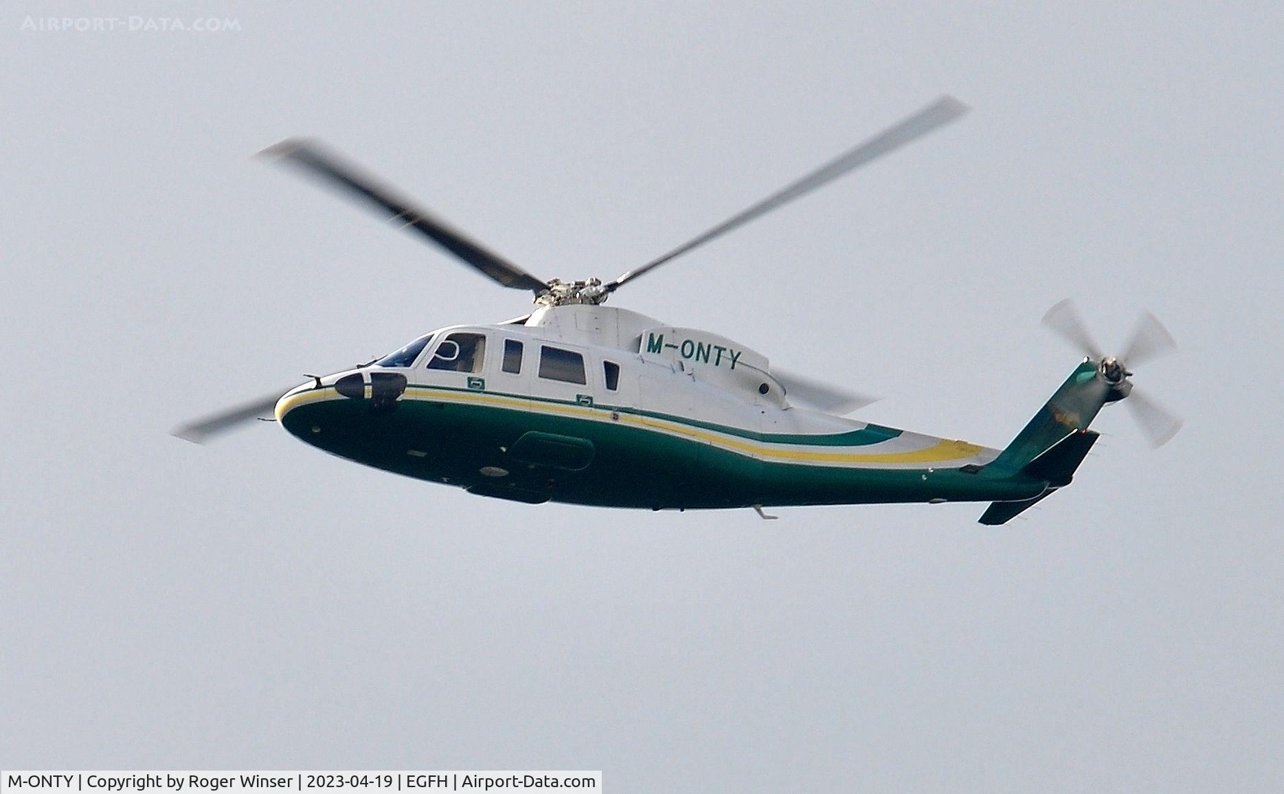 M-ONTY, 2007 Sikorsky S-76C C/N 760696, Helicopter approaching Runway 22.