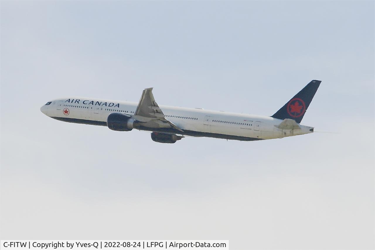 C-FITW, 2007 Boeing 777-333/ER C/N 35298, Boeing 777-333ER, Climbing from rwy 08L, Roissy Charles De Gaulle airport (LFPG-CDG)