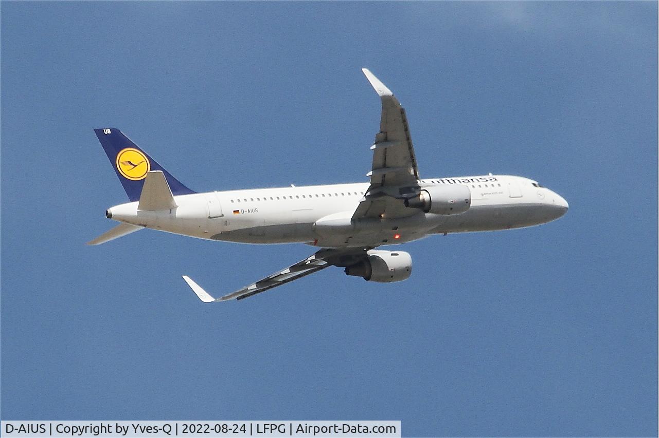 D-AIUS, 2016 Airbus A320-214 C/N 7024, Airbus A320-214, Climbing from rwy 08L, Roissy Charles De Gaulle airport (LFPG-CDG)