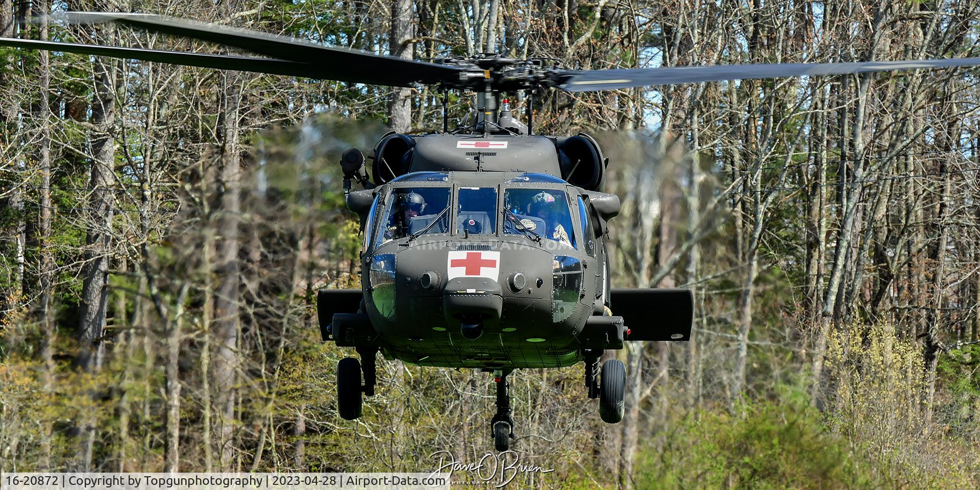 16-20872, 2017 Sikorsky HH-60M Black Hawk C/N 704508, ROTC Training at UNH