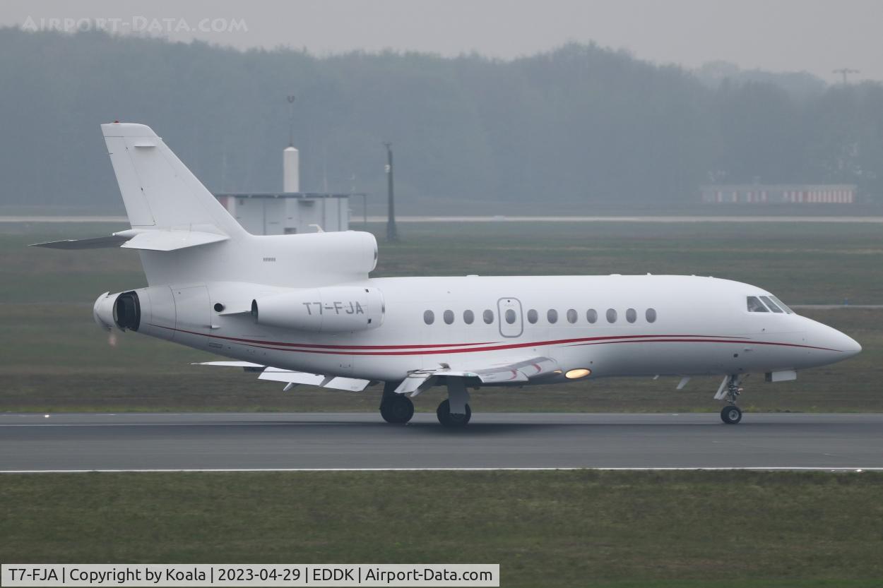 T7-FJA, 2007 Dassault Falcon 900DX C/N 616, Arrival from Benghazi.