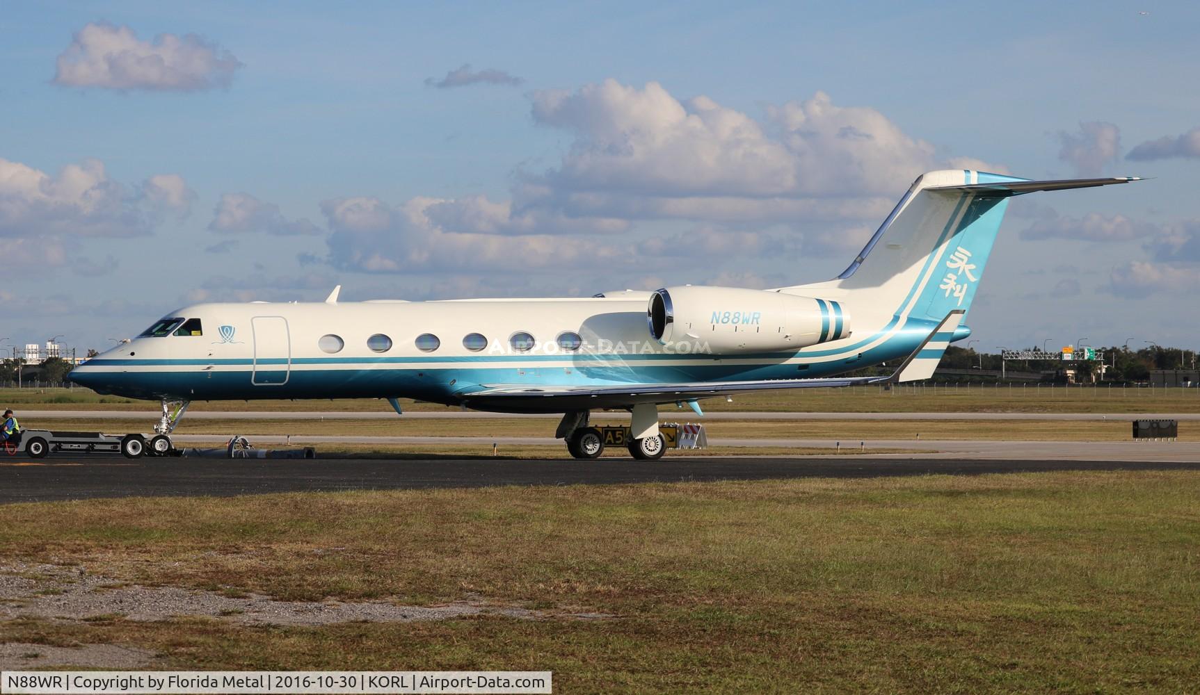 N88WR, 2007 Gulfstream Aerospace GIV-X (G450) C/N 4085, G450 zx