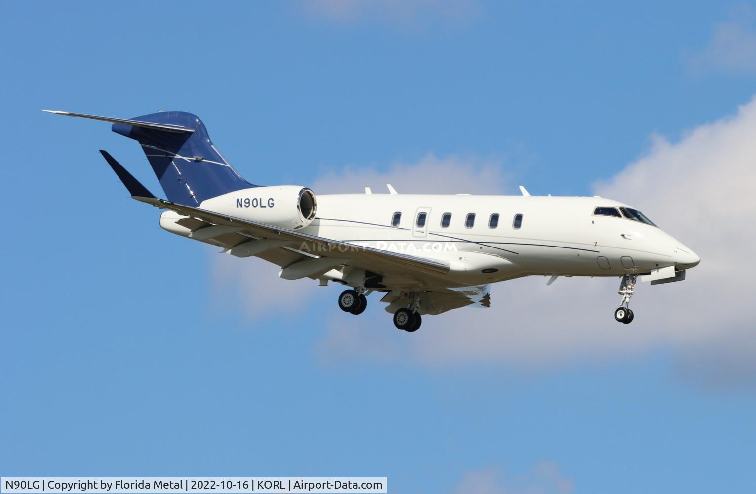 N90LG, 2022 Bombardier Challenger 350 C/N 20917, Challenger 350 zx
