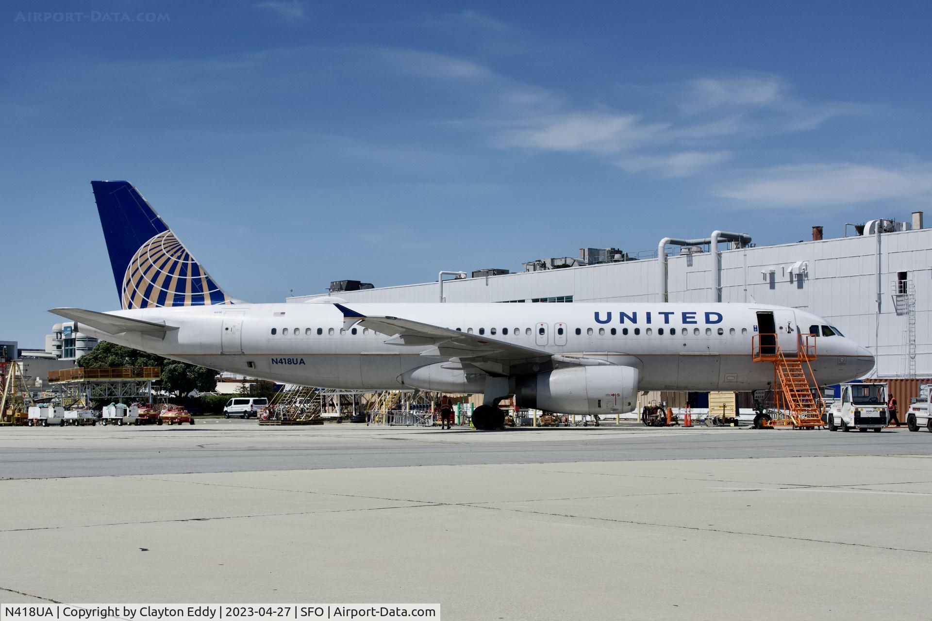 N418UA, 1994 Airbus A320-232 C/N 485, SFO 2023.