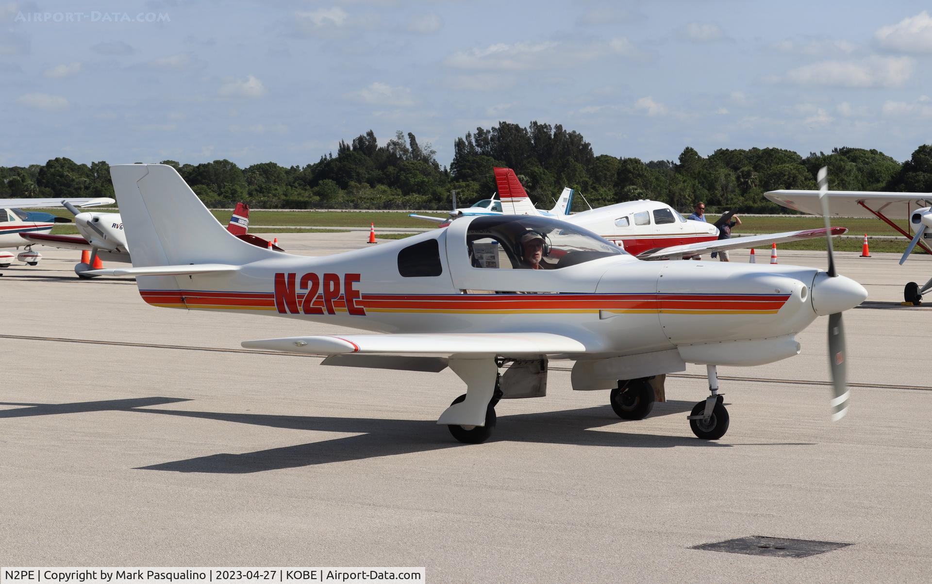N2PE, Lancair 360 C/N 001 (N2PE), Lancair 360