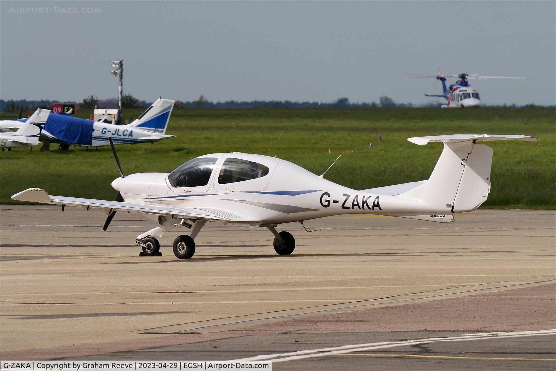 G-ZAKA, 2007 Diamond DA-40D Diamond Star C/N D4.290, Parked at Norwich.