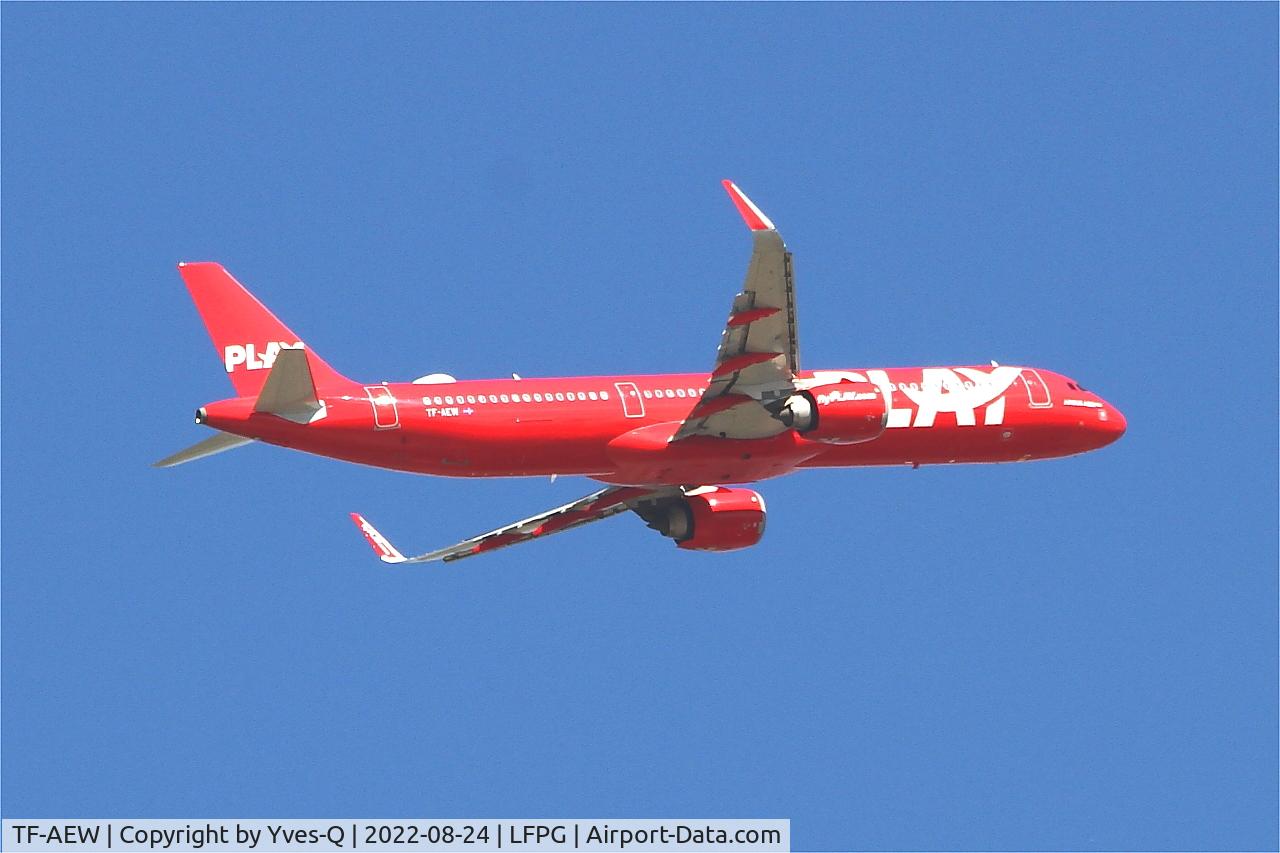 TF-AEW, 2018 Airbus A321-251N C/N 8008, Airbus A321-251N, Climbing from rwy 09R, Roissy Charles De Gaulle airport (LFPG-CDG)