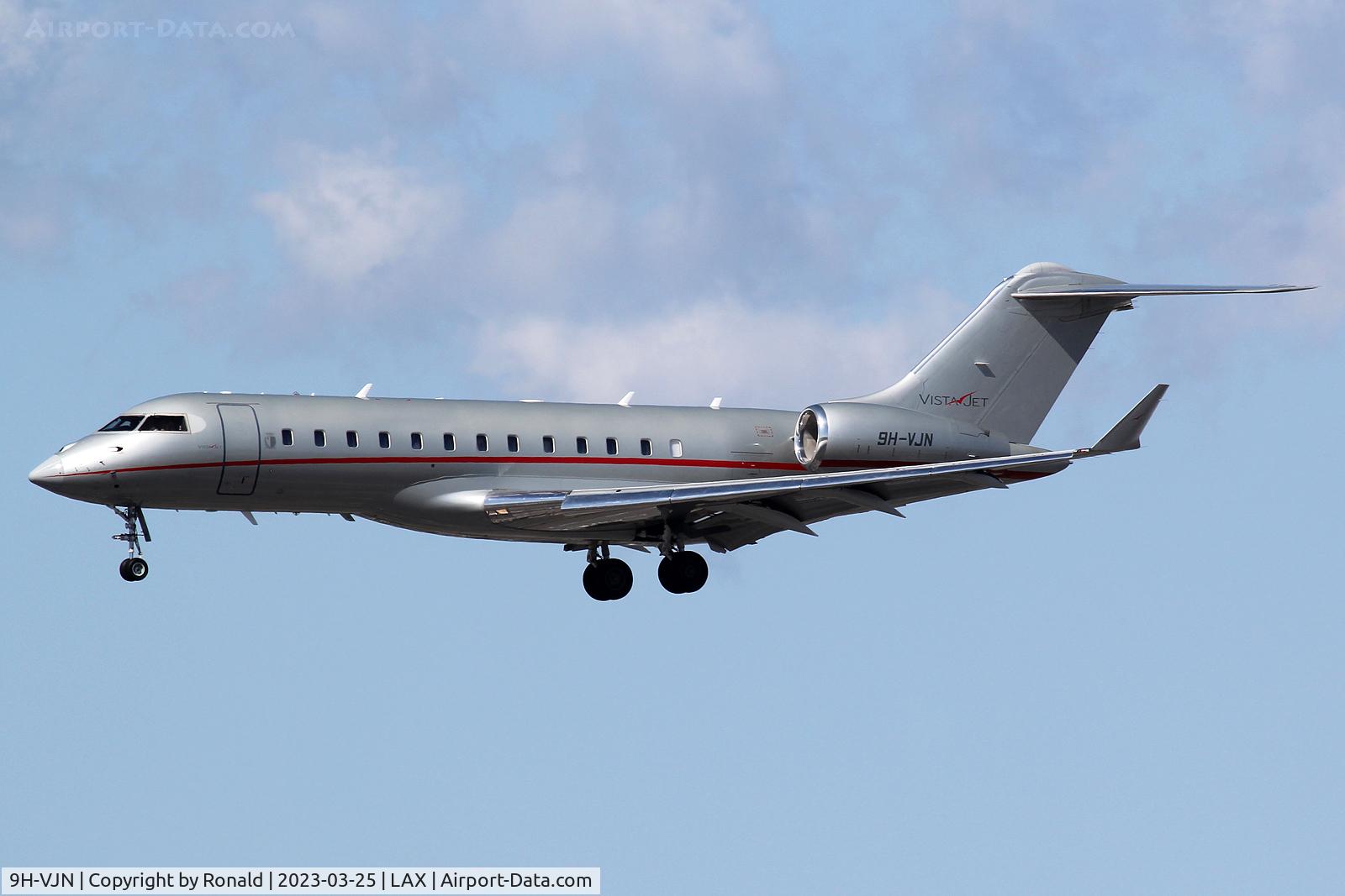 9H-VJN, 2015 Bombardier BD-700-1A10 Global 6000 C/N 9662, at lax