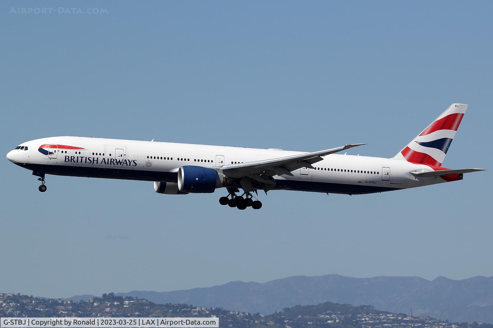 G-STBJ, 2014 Boeing 777-336/ER C/N 43703, at lax