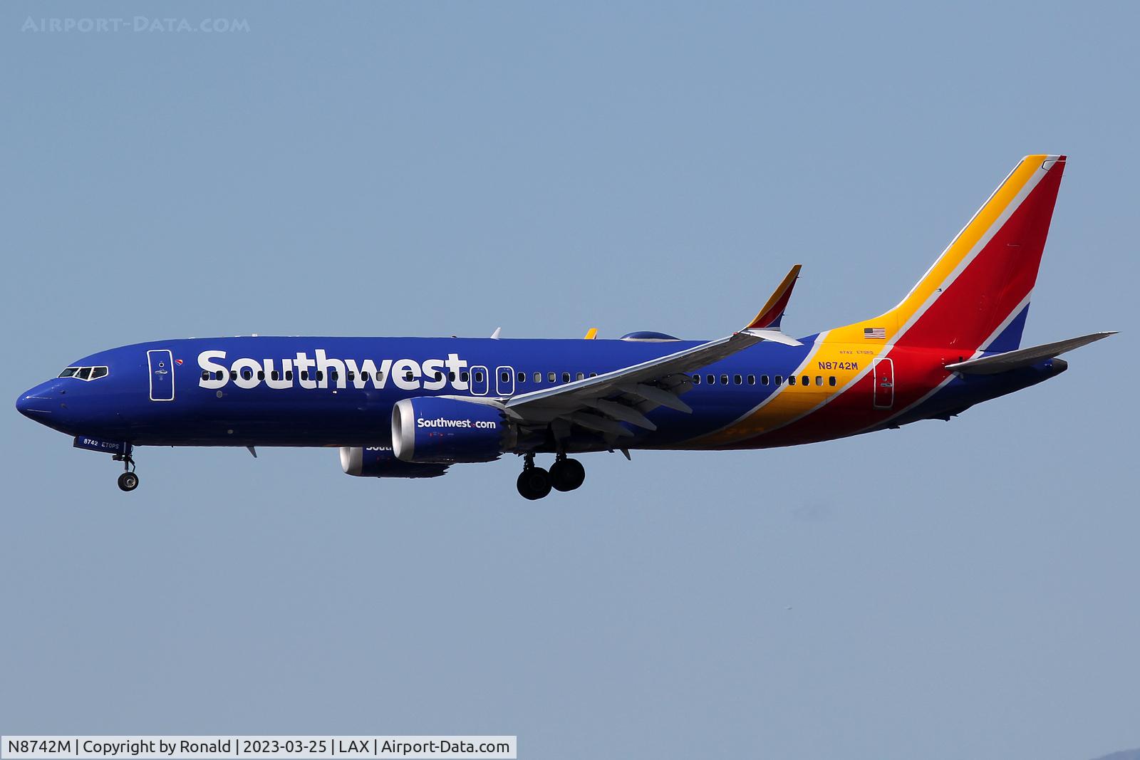 N8742M, Boeing 737-MAX 8 C/N 61868, at lax