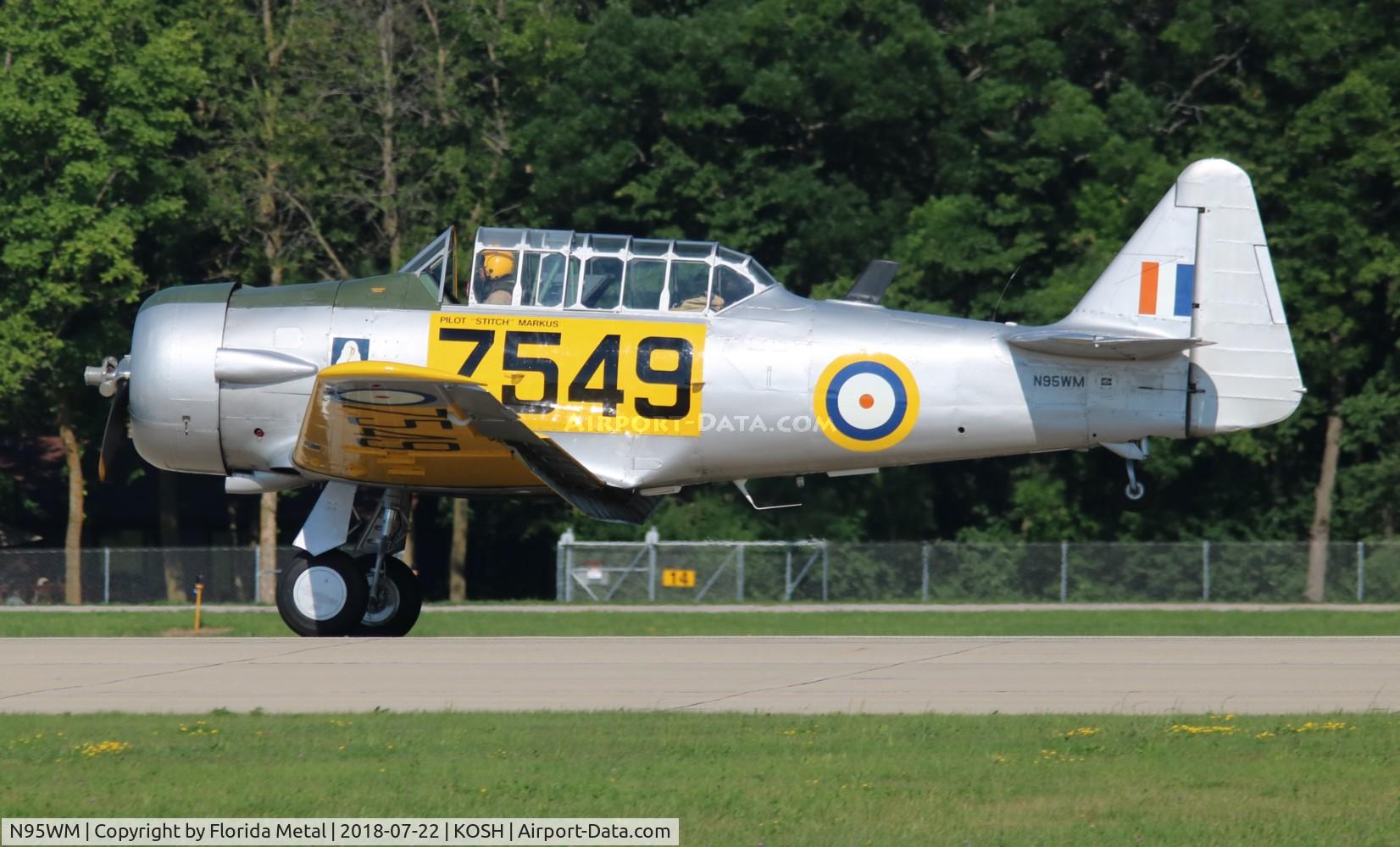 N95WM, 1943 North American AT-6D Texan C/N 8815597, T-6 Texan zx