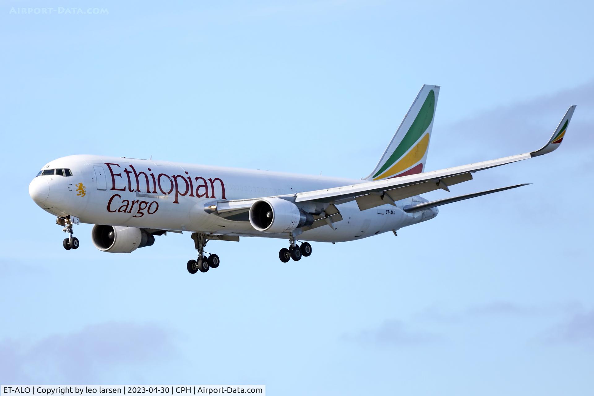 ET-ALO, 2004 Boeing 767-360/ER C/N 33768, Copenhagen 30.4.2023