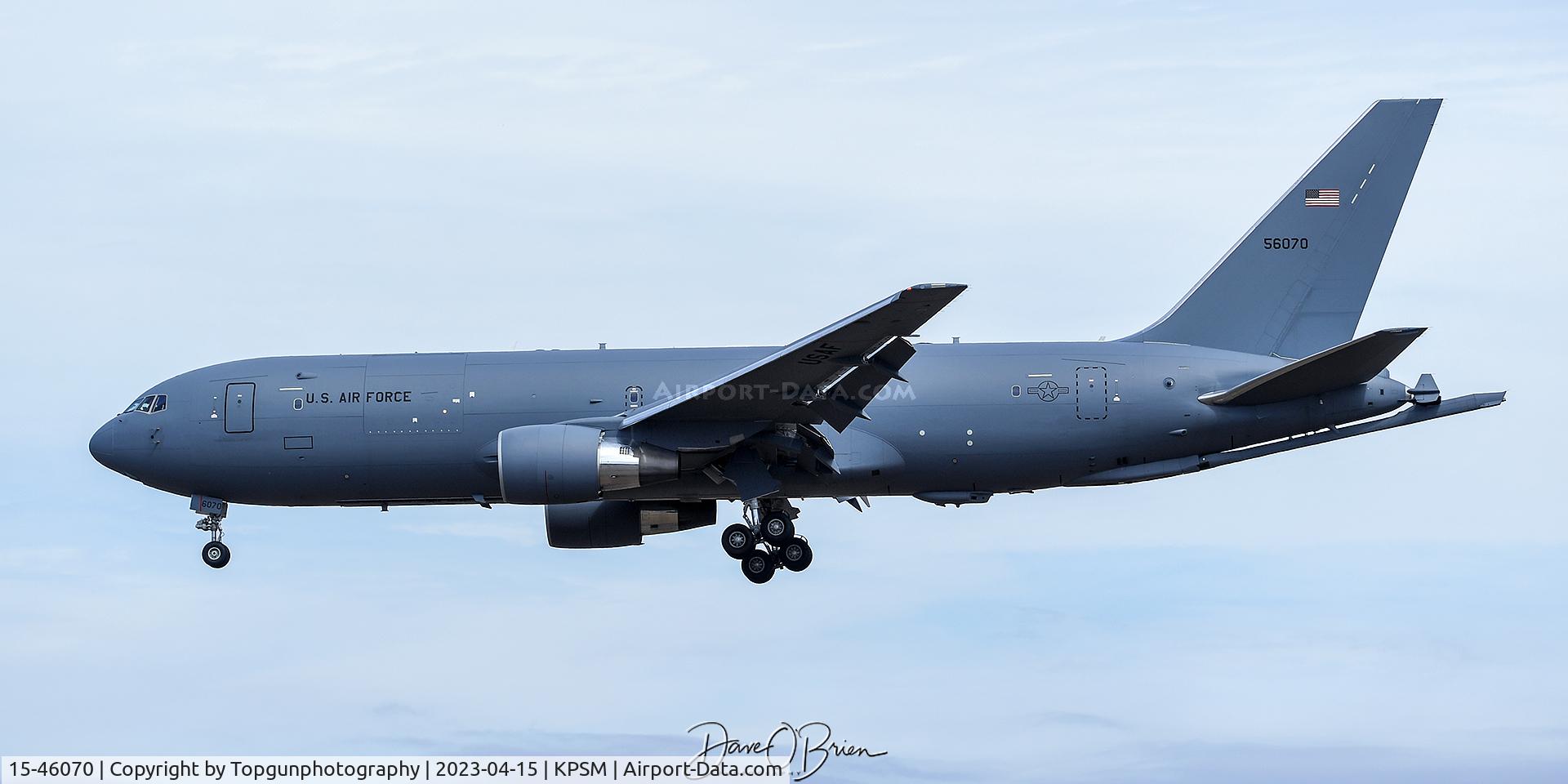 15-46070, 2016 Boeing KC-46A Pegasus C/N 41890/1250, REACH054 stops in to clear customs