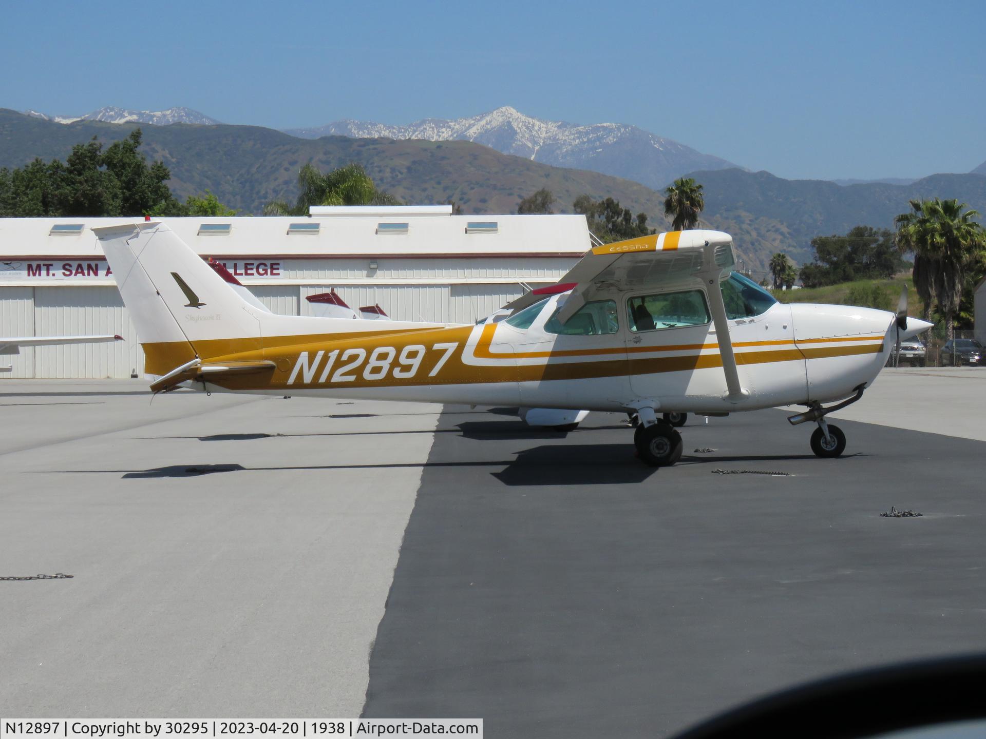 N12897, 1973 Cessna 172M C/N 17262352, Parked
