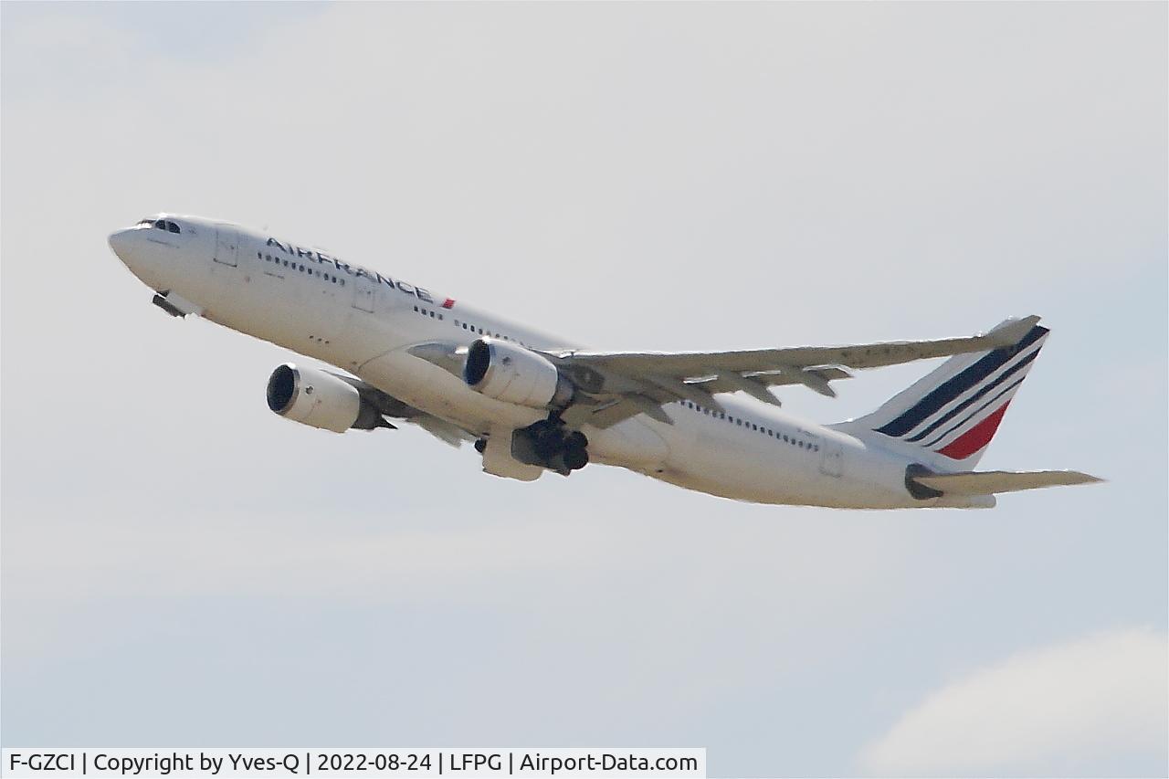F-GZCI, 2002 Airbus A330-203 C/N 502, Airbus A330-203, Take off rwy 08L, Roissy Charles De Gaulle airport (LFPG-CDG)