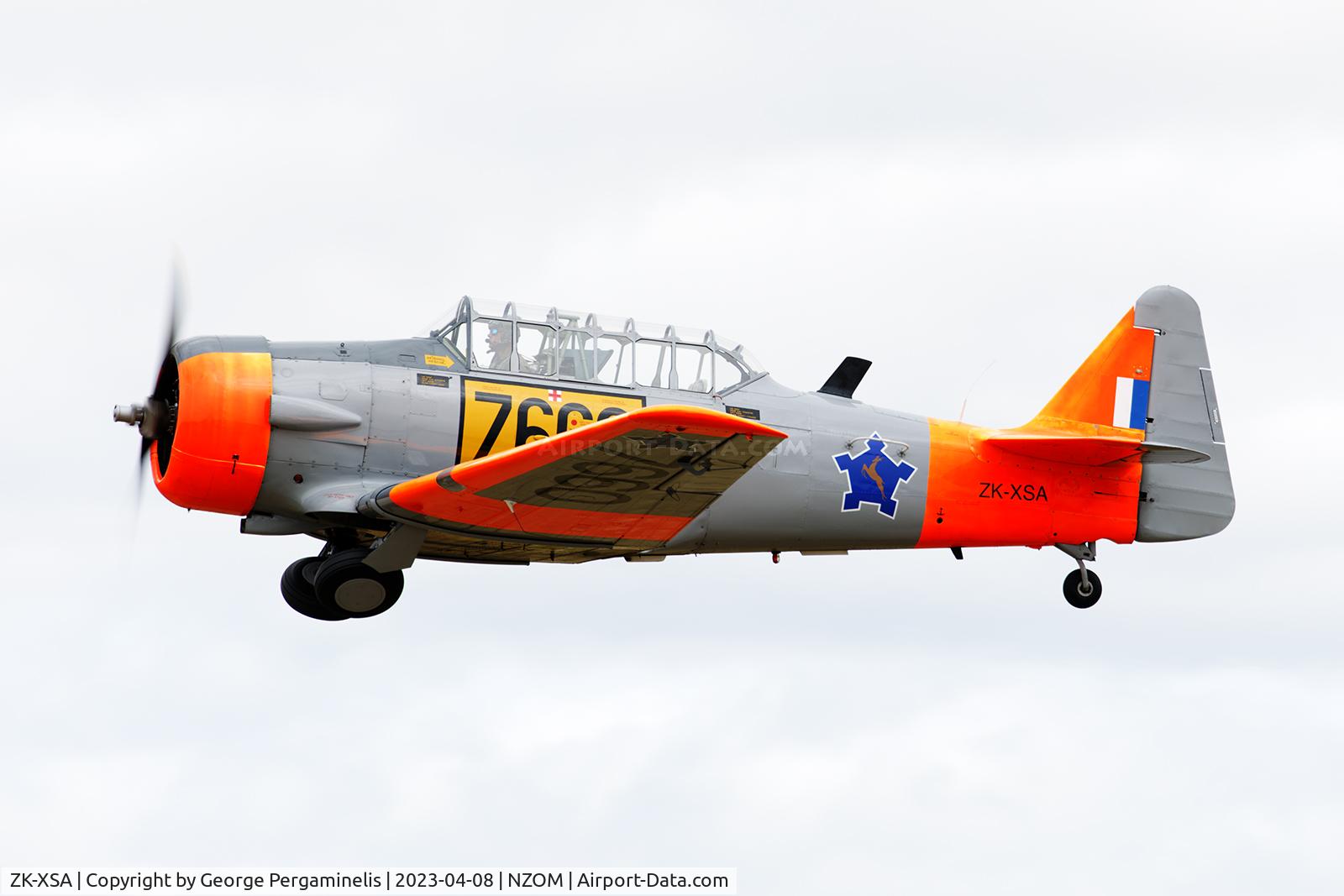 ZK-XSA, North American AT-6A Texan C/N 78-6647, Classic Fighters Airshow 2023.